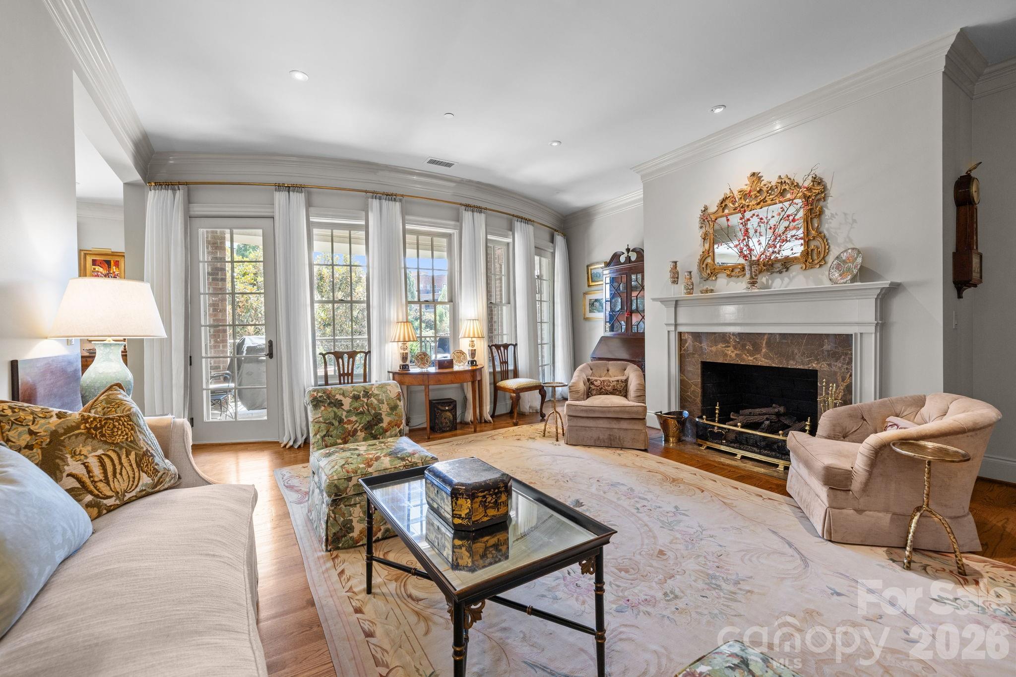 168 Cherokee Road — Charlotte