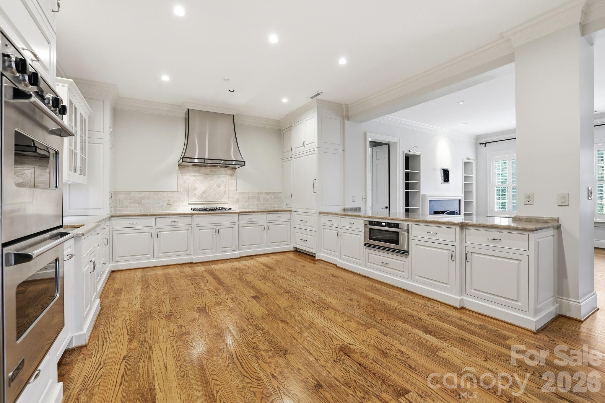 168 Cherokee Road — Charlotte