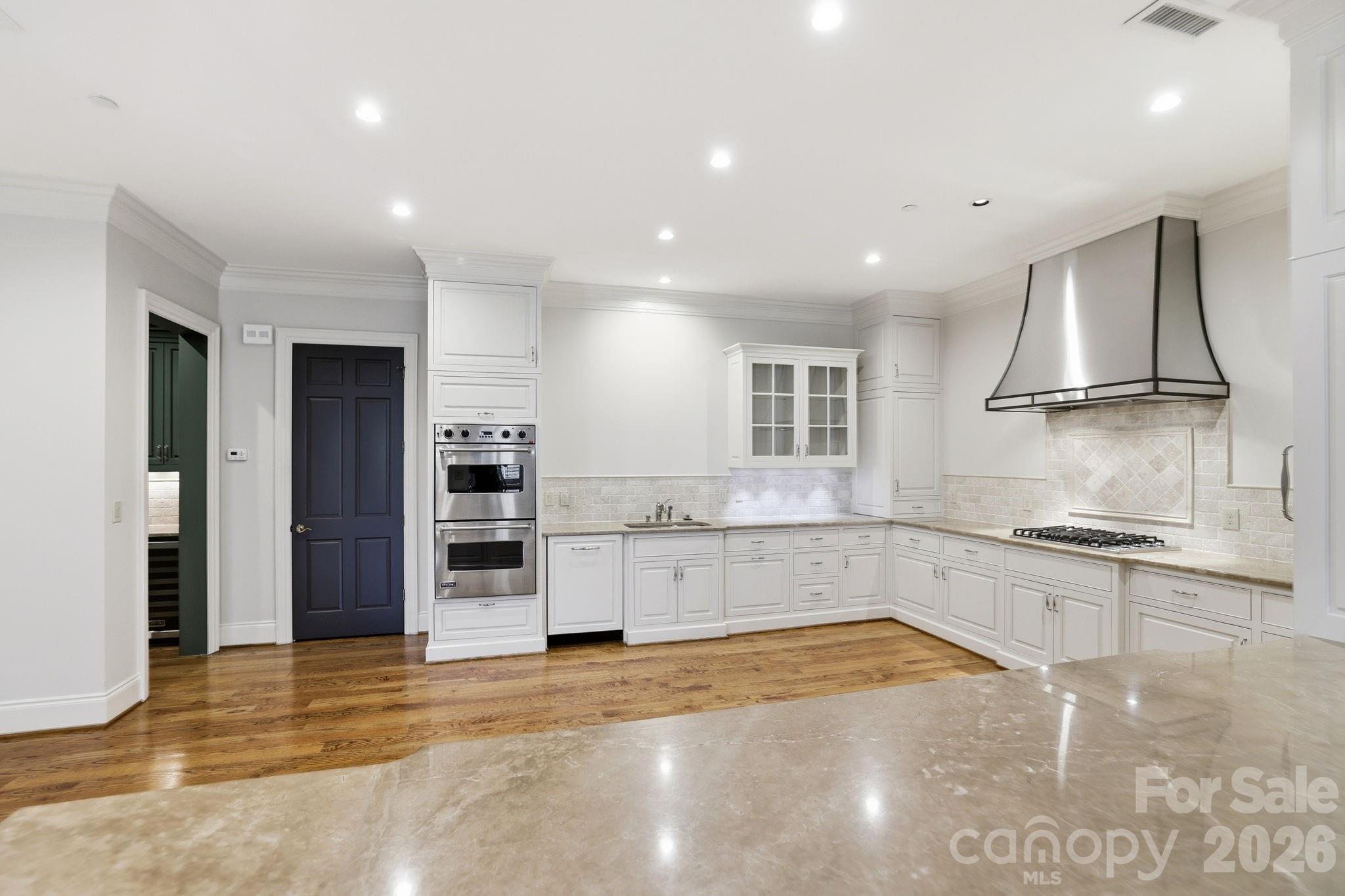 168 Cherokee Road — Charlotte