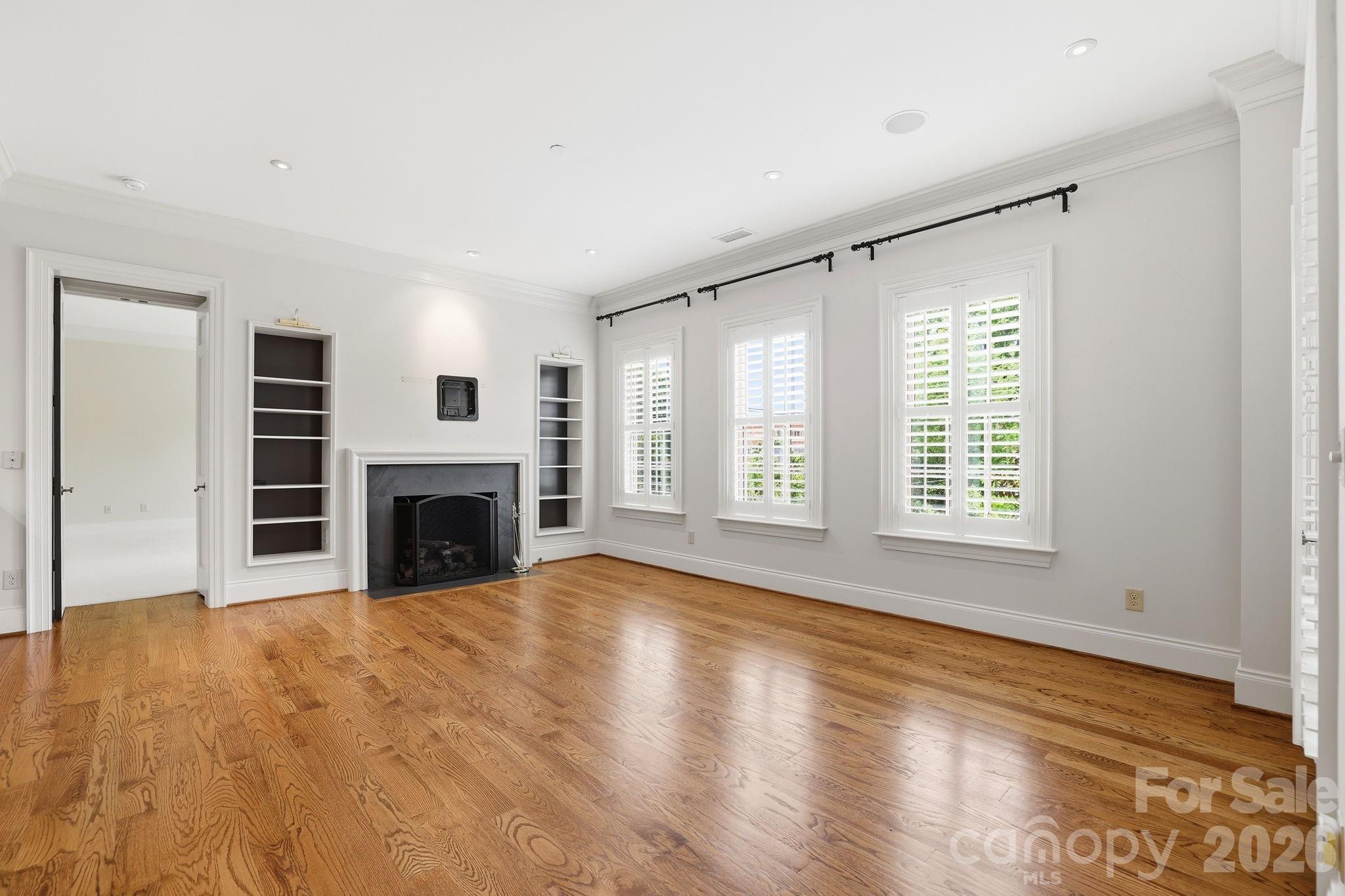 168 Cherokee Road — Charlotte