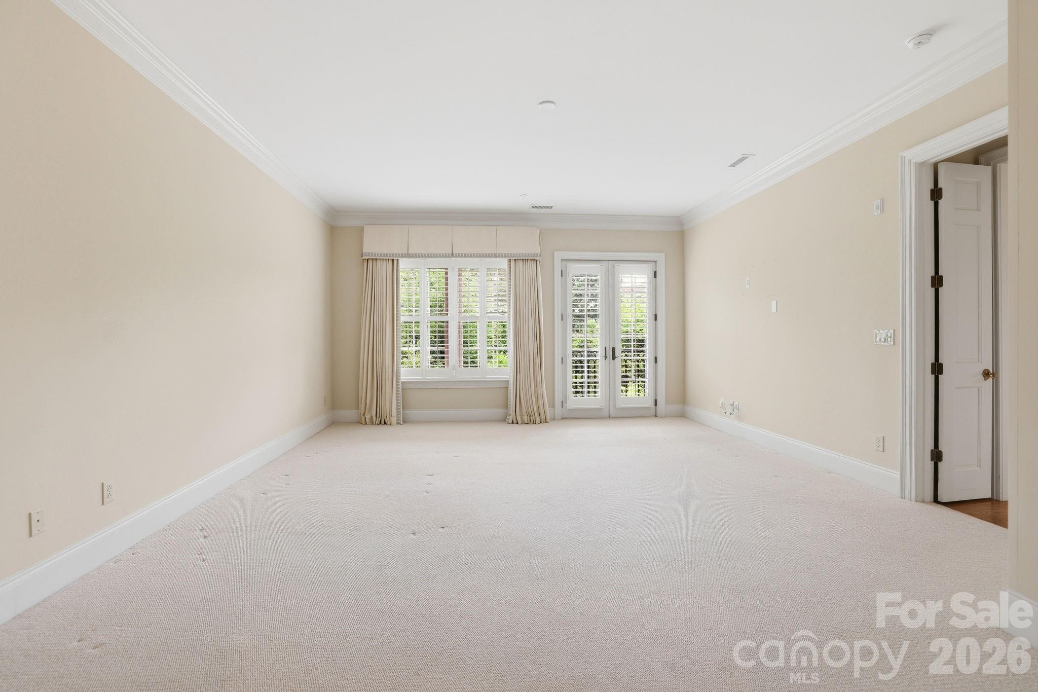 168 Cherokee Road — Charlotte