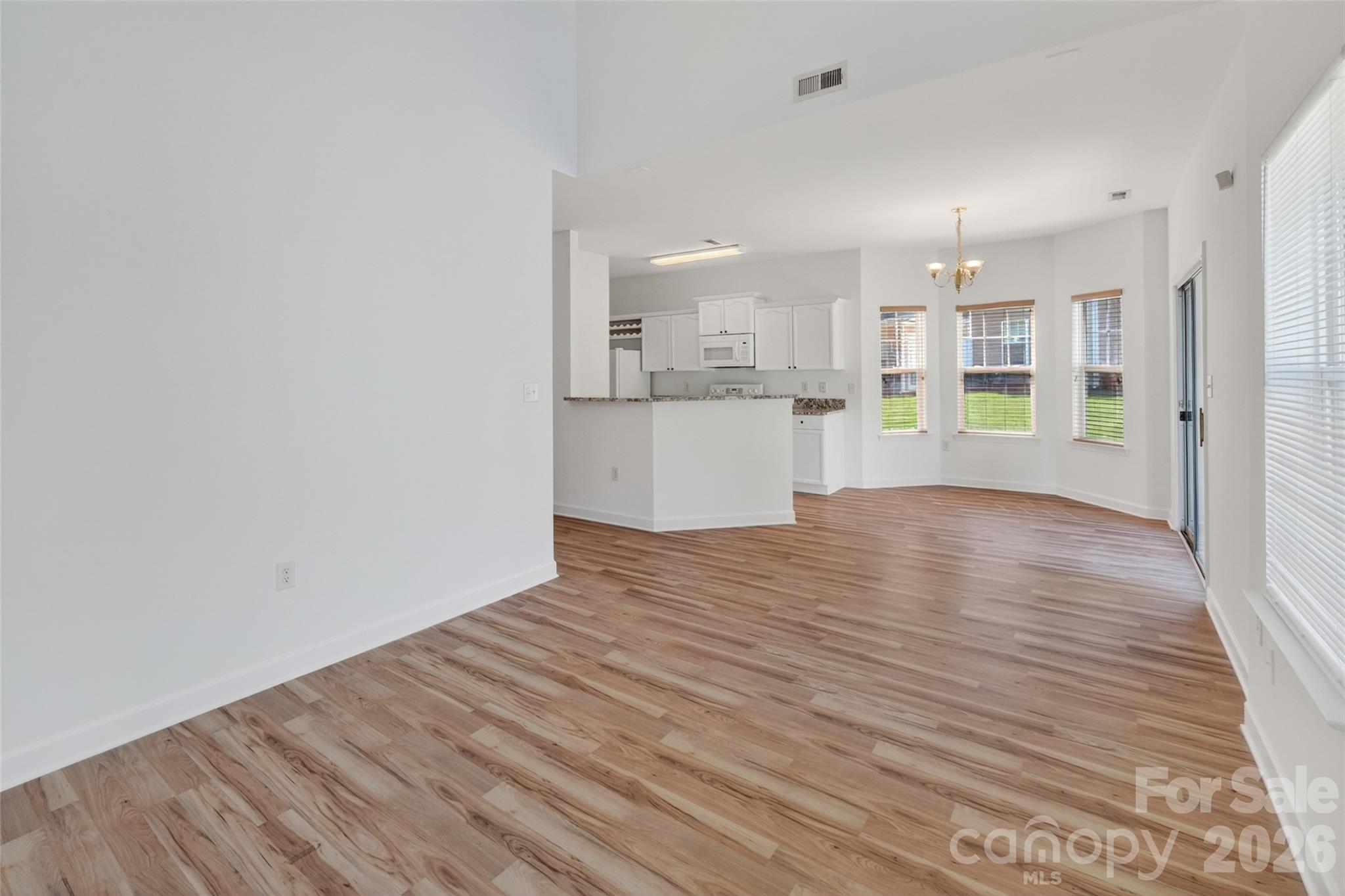 336 Doughton Lane — Charlotte
