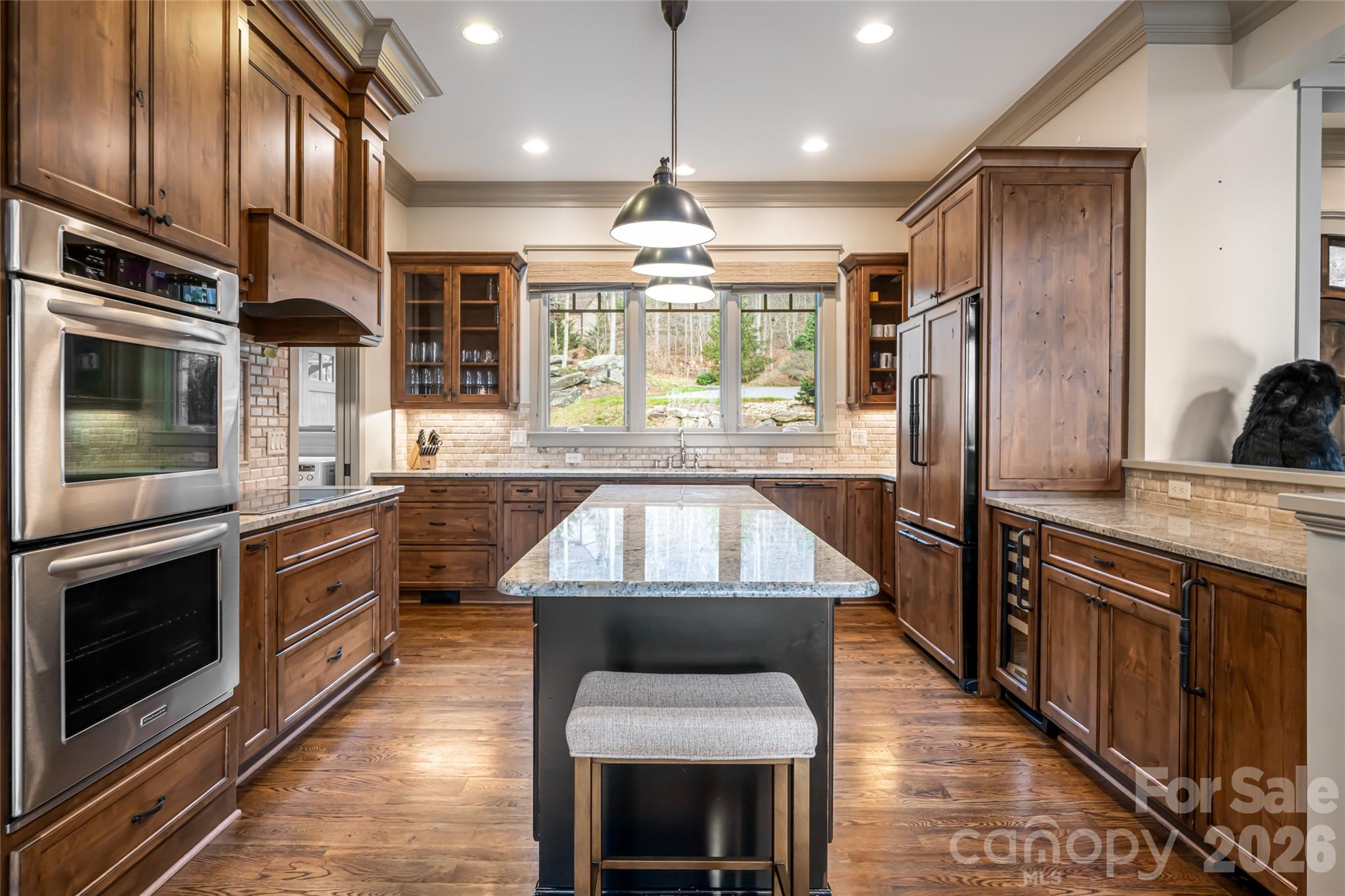 2 Cherokee Orchard Court — Fairview