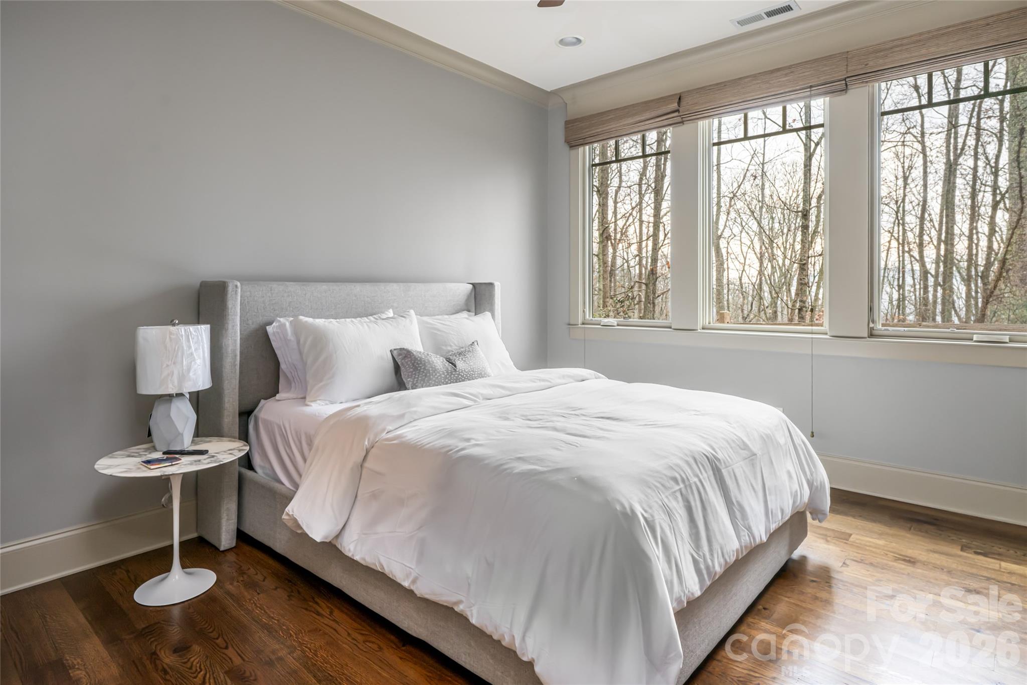 2 Cherokee Orchard Court — Fairview