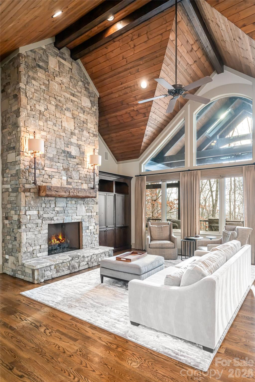 2 Cherokee Orchard Court — Fairview