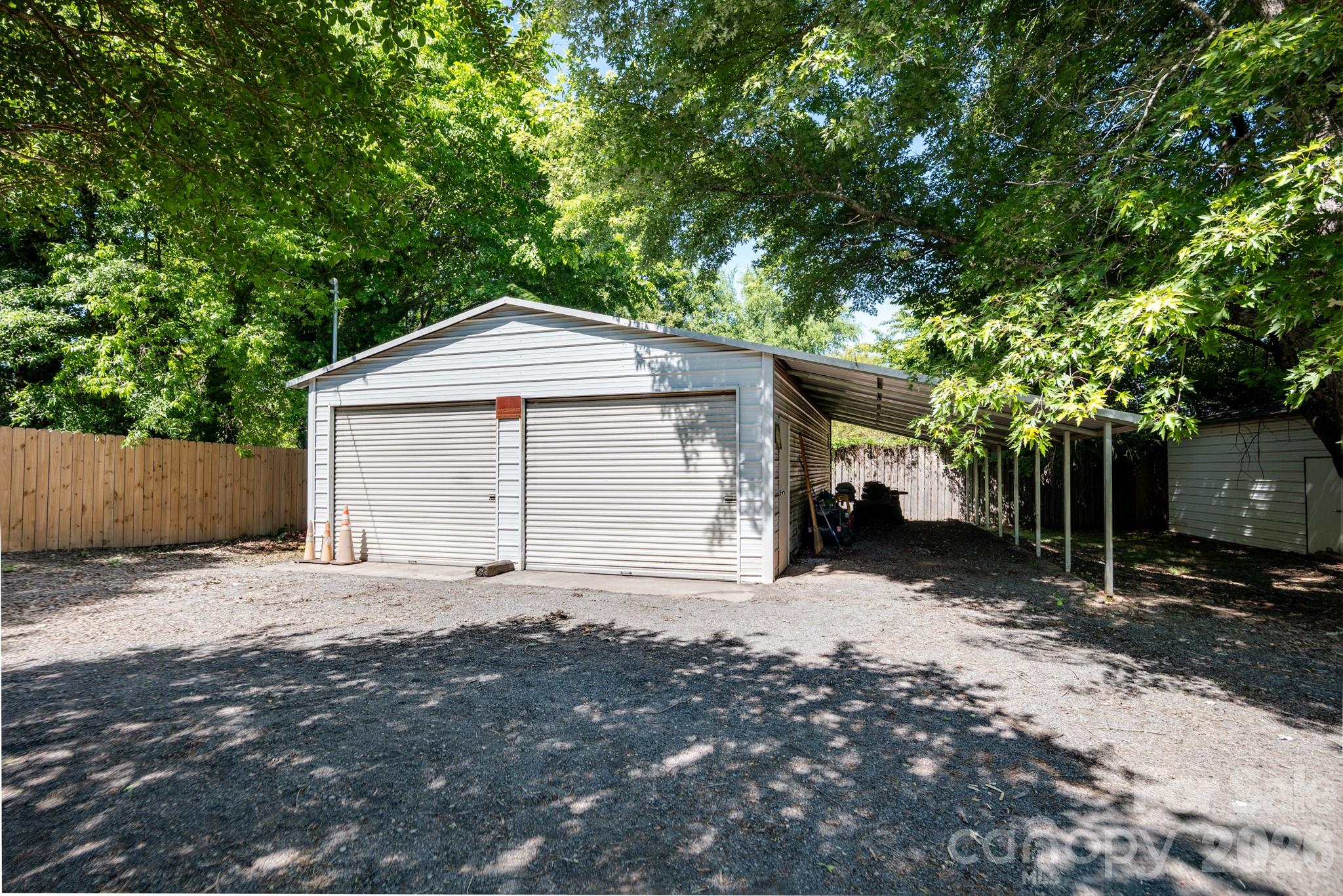 5620 Tuckaseegee Road — Kannapolis
