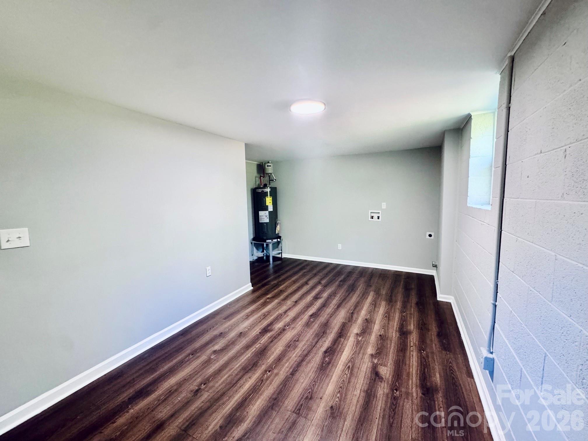 533 Frank Drive — Charlotte