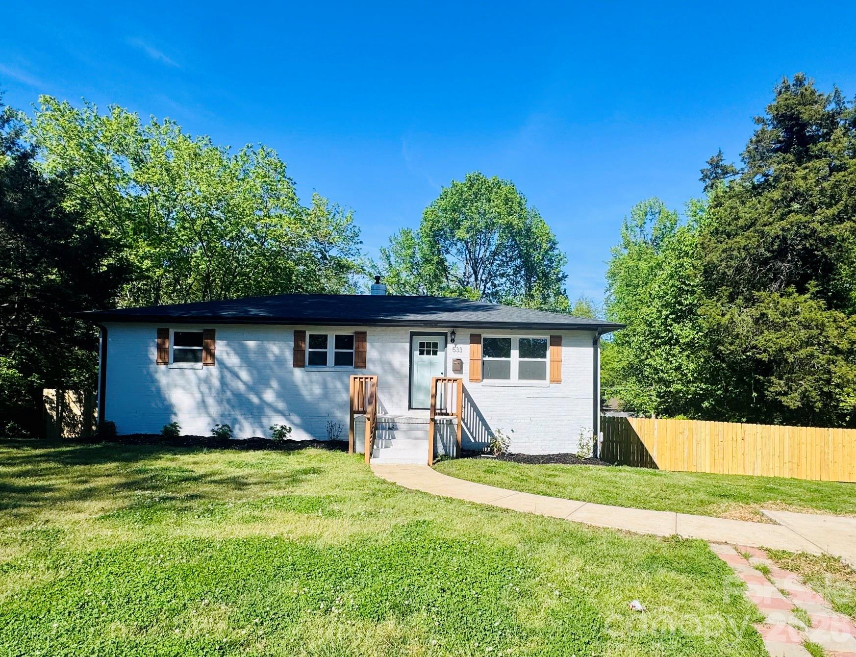 533 Frank Drive — Charlotte