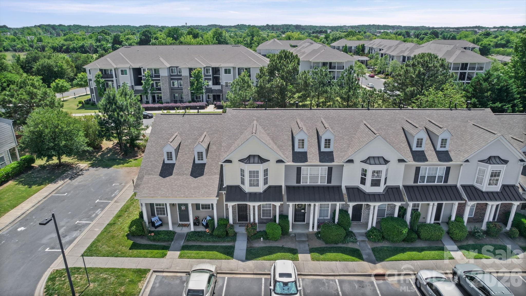 12719 Persimmon Tree Drive — Charlotte