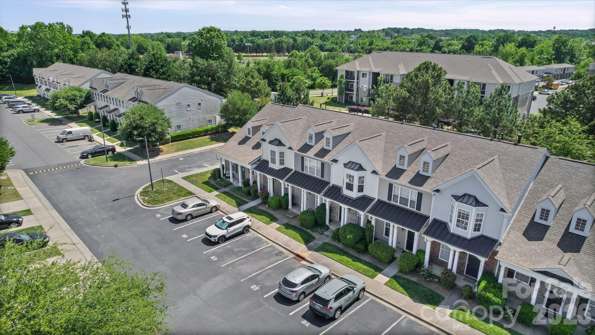 12719 Persimmon Tree Drive — Charlotte