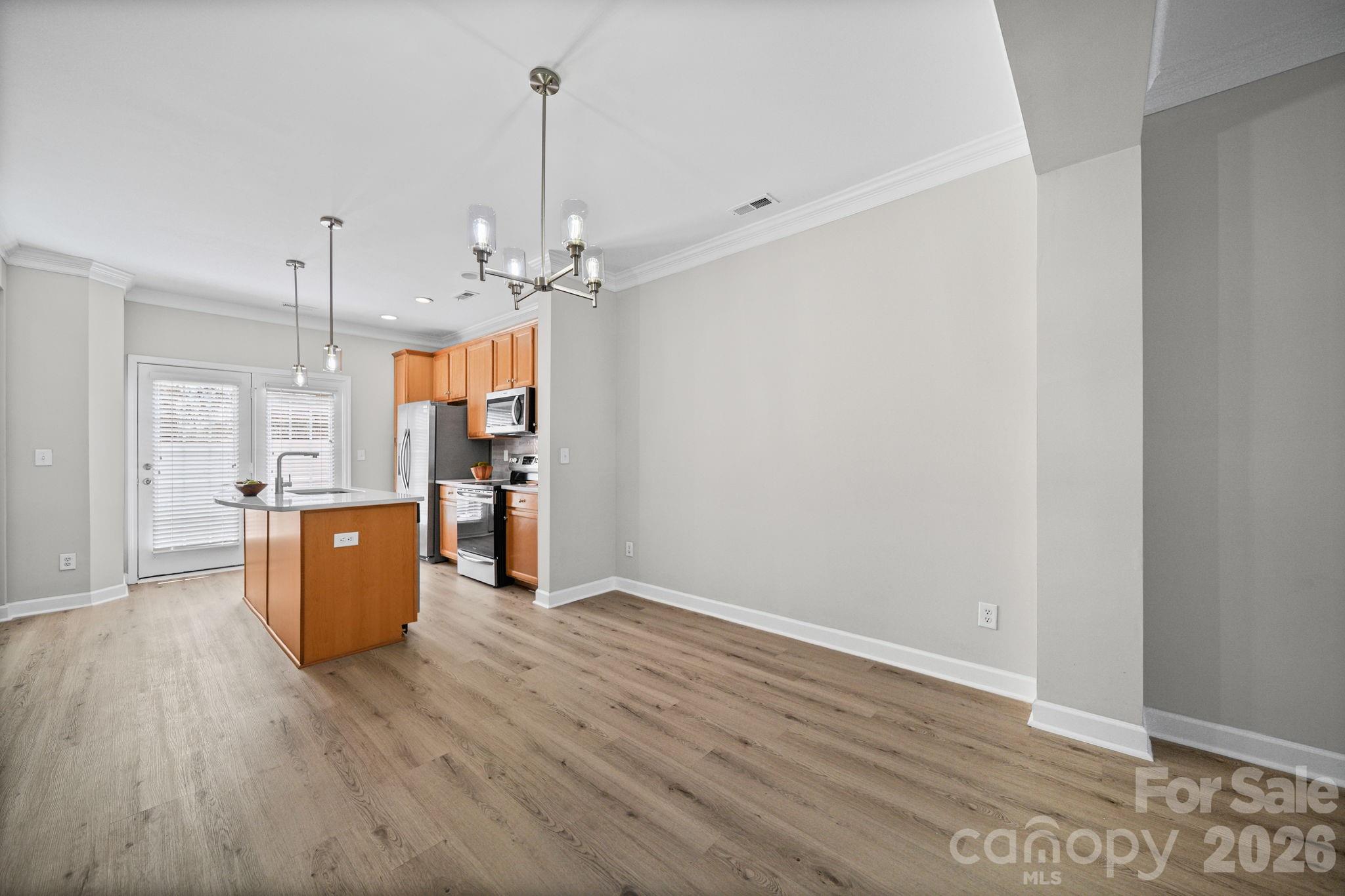 12719 Persimmon Tree Drive — Charlotte