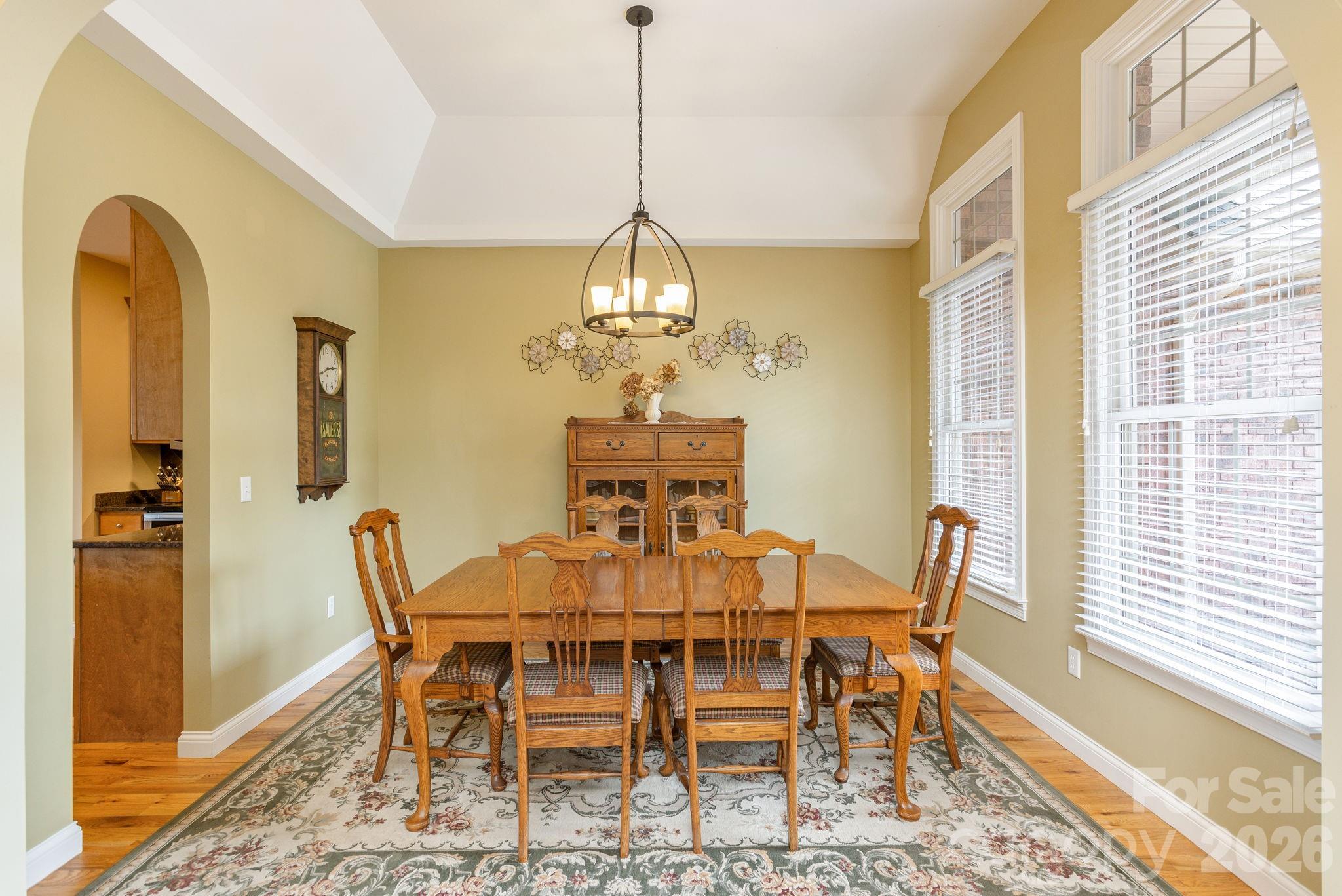 28 Tudor Crescent Court — Hendersonville