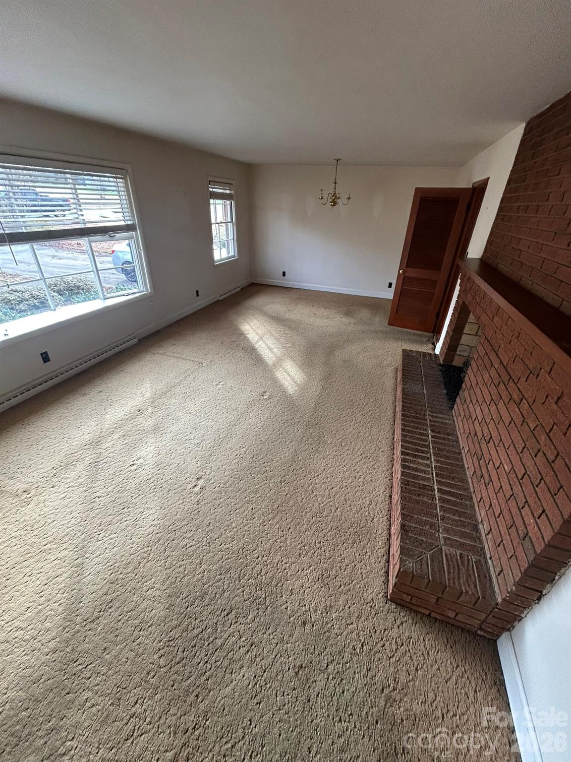 626 Willowbrook Lane — Winston Salem