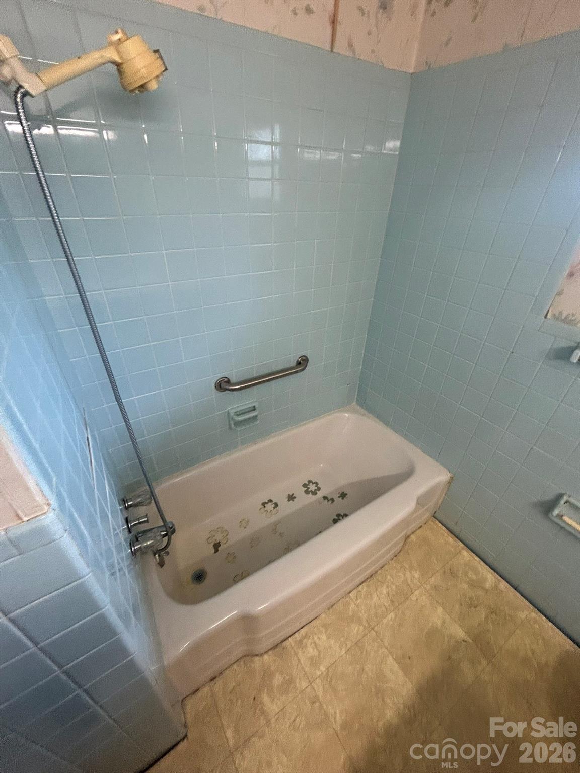 626 Willowbrook Lane — Winston Salem