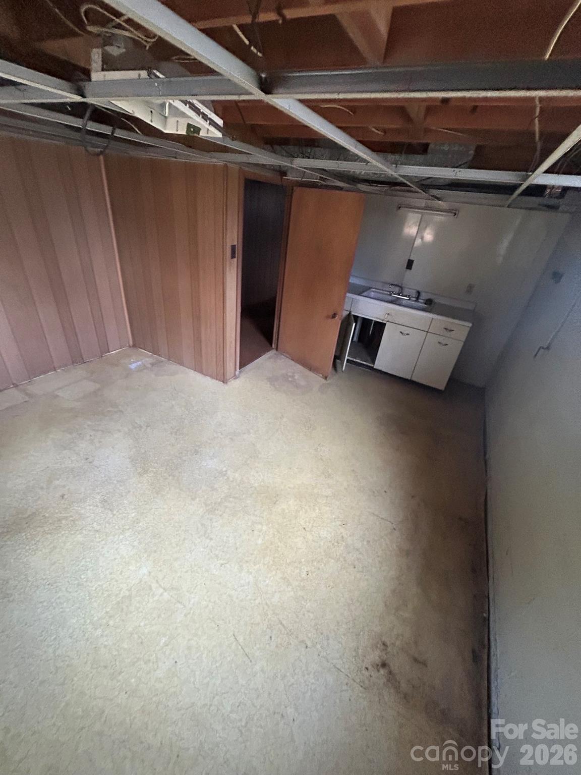 626 Willowbrook Lane — Winston Salem