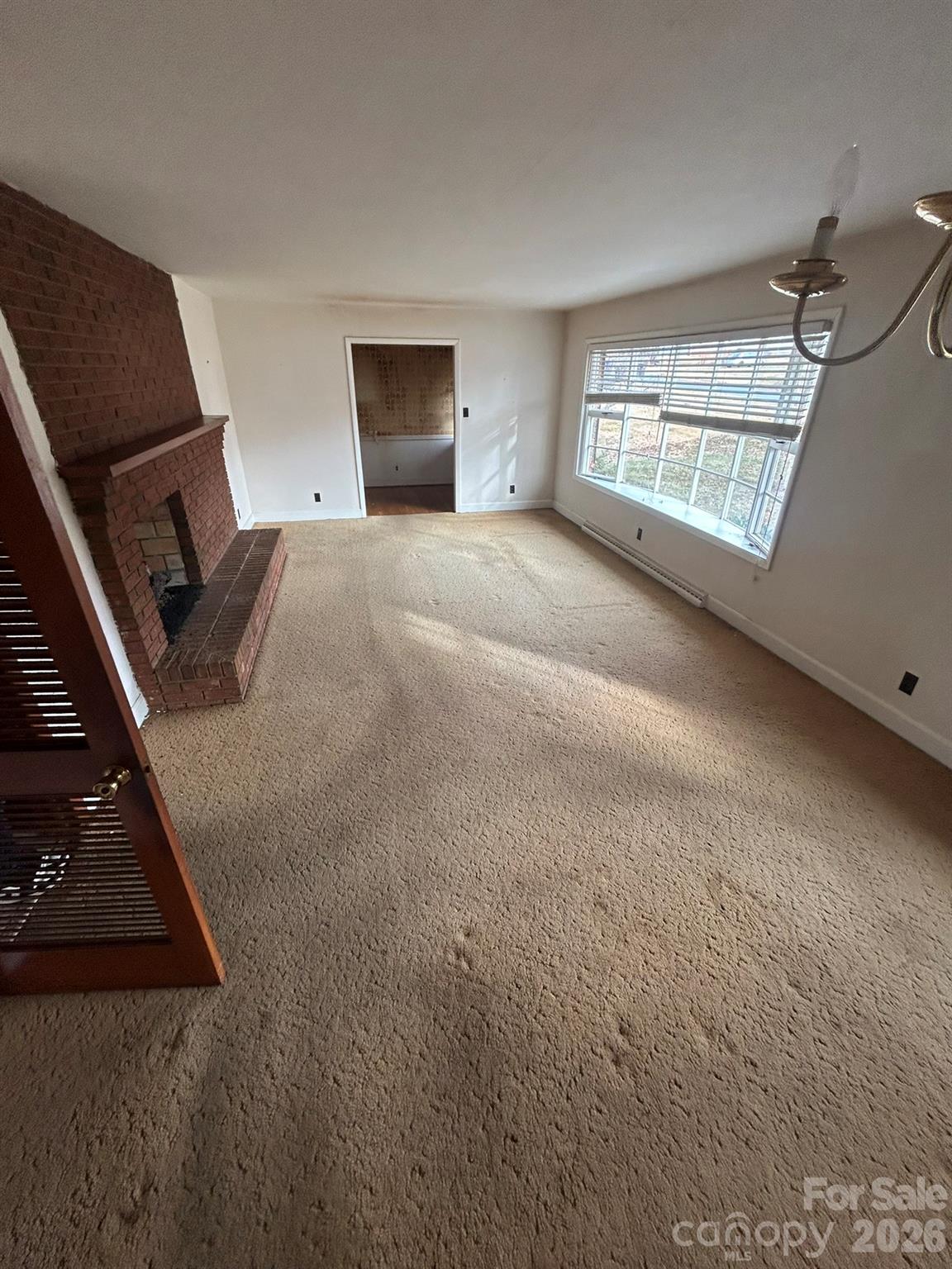 626 Willowbrook Lane — Winston Salem