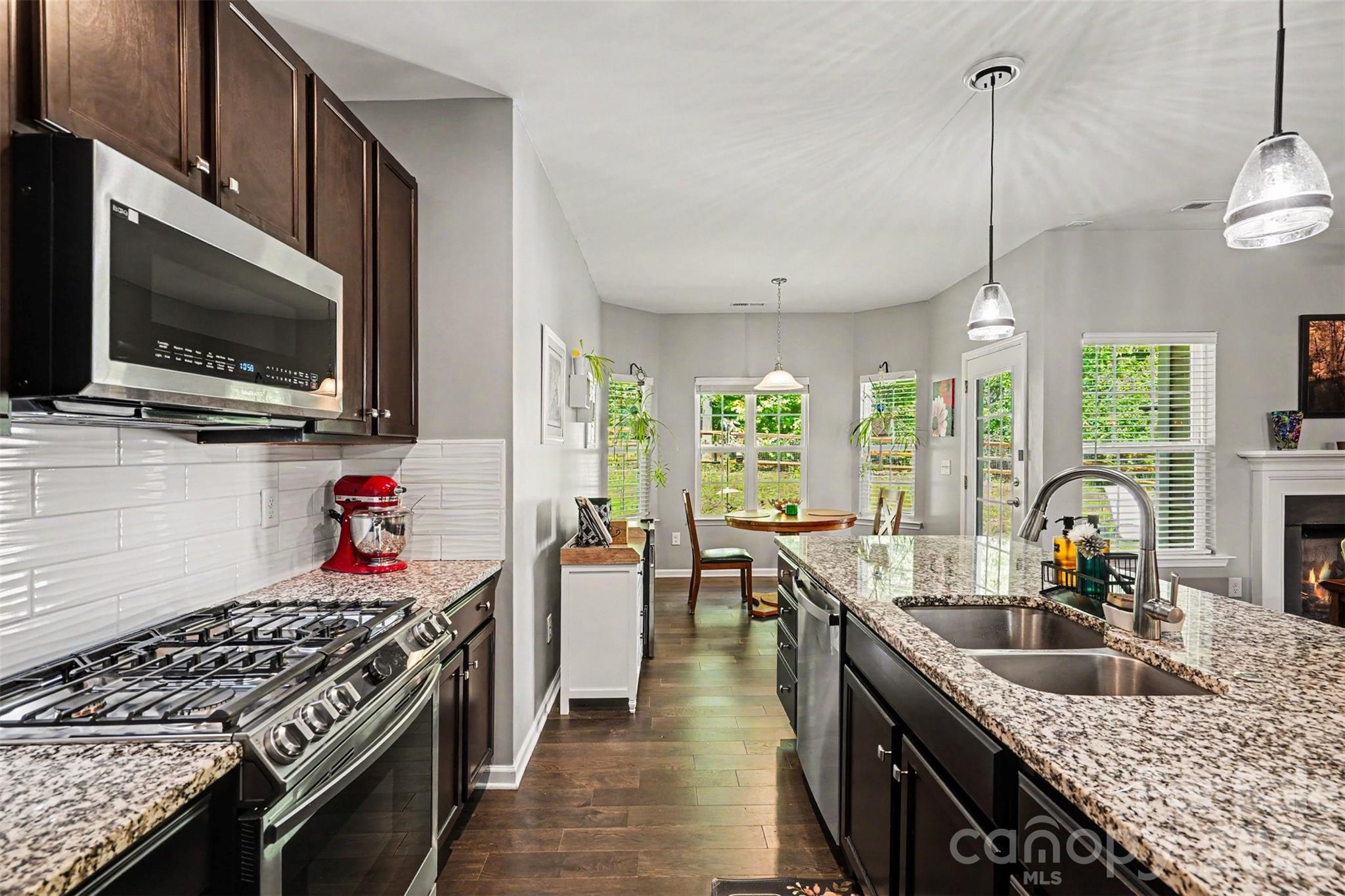 12301 Flatbush Drive — Huntersville