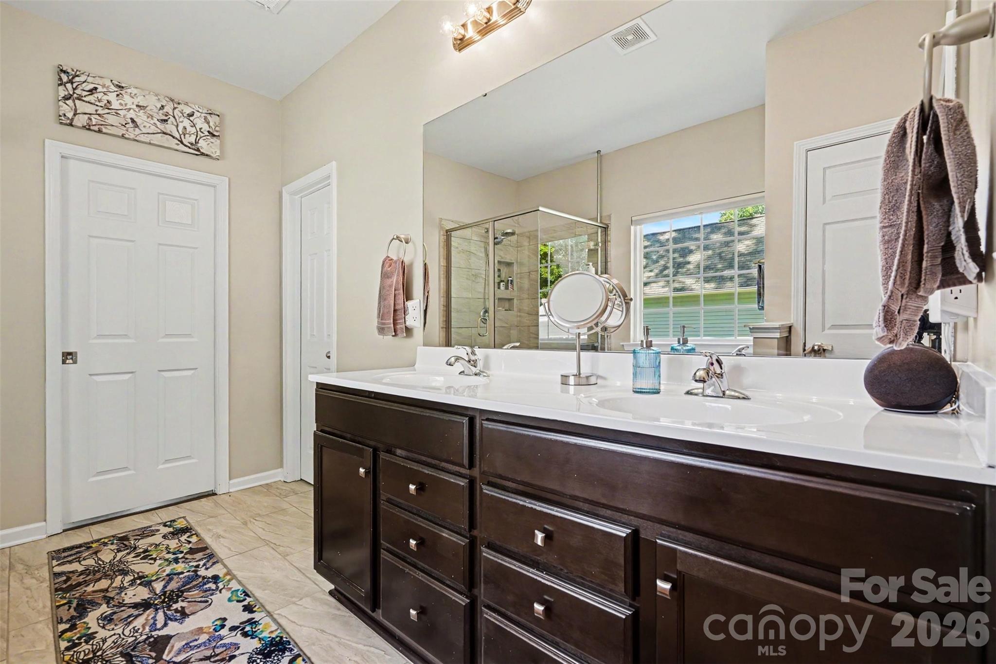12301 Flatbush Drive — Huntersville