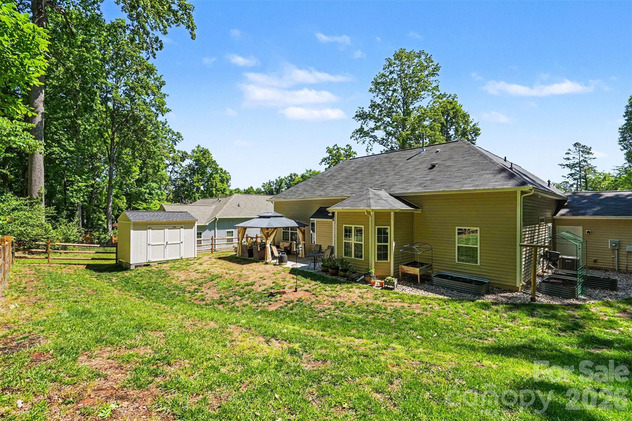 12301 Flatbush Drive — Huntersville