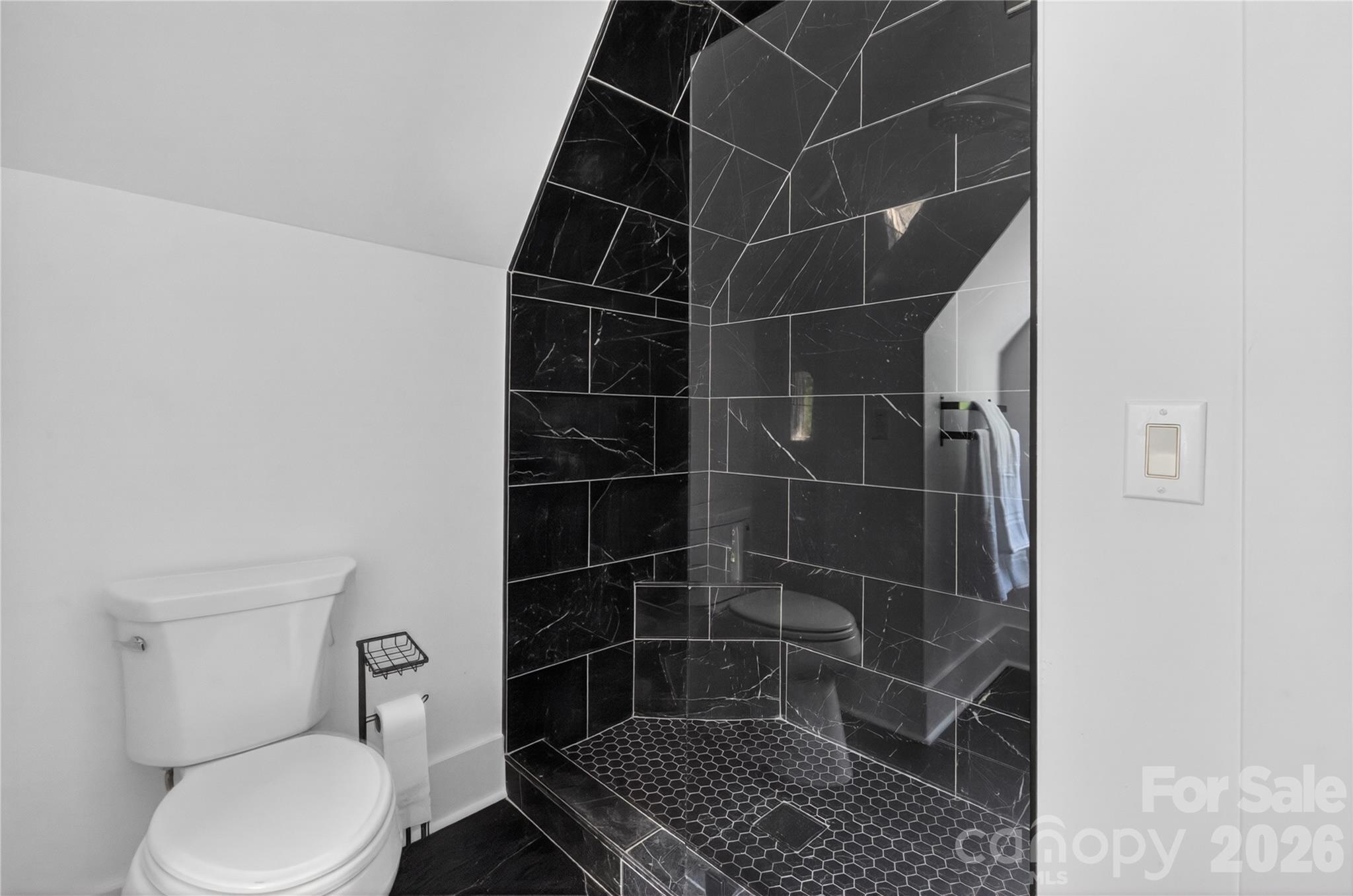 8512 Prince Valiant Drive — Waxhaw