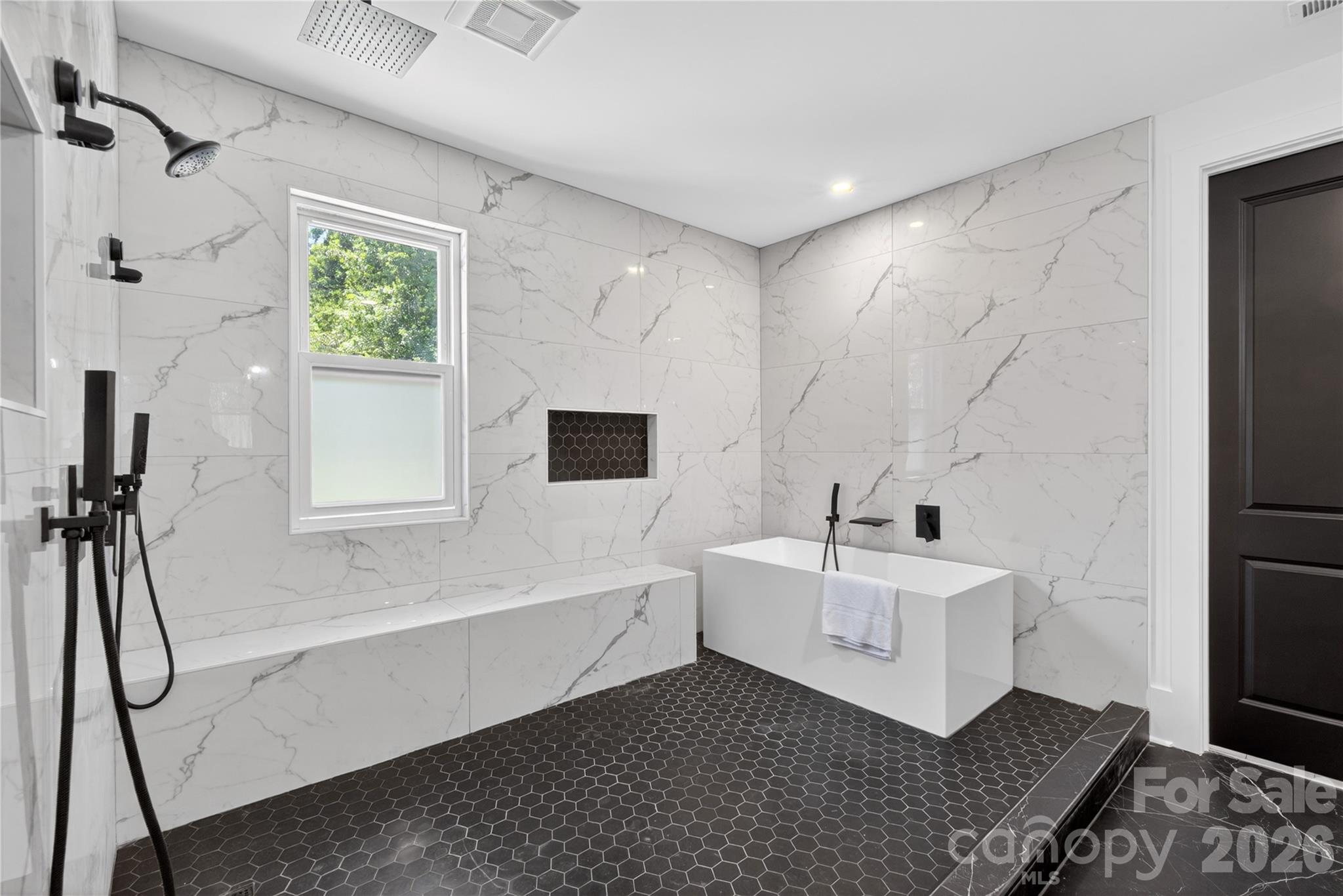 8512 Prince Valiant Drive — Waxhaw