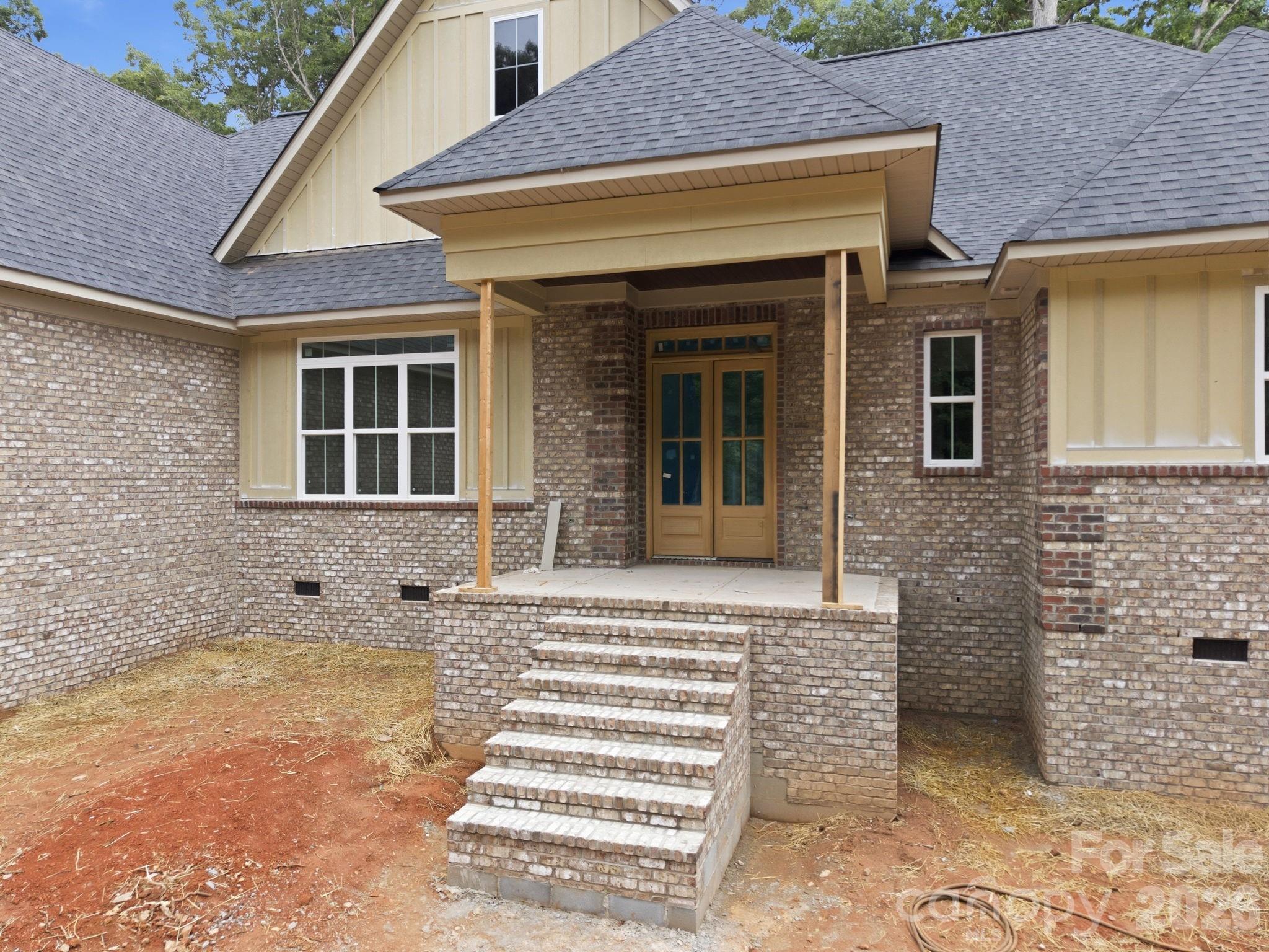 207 Kingsbridge Road — Salisbury