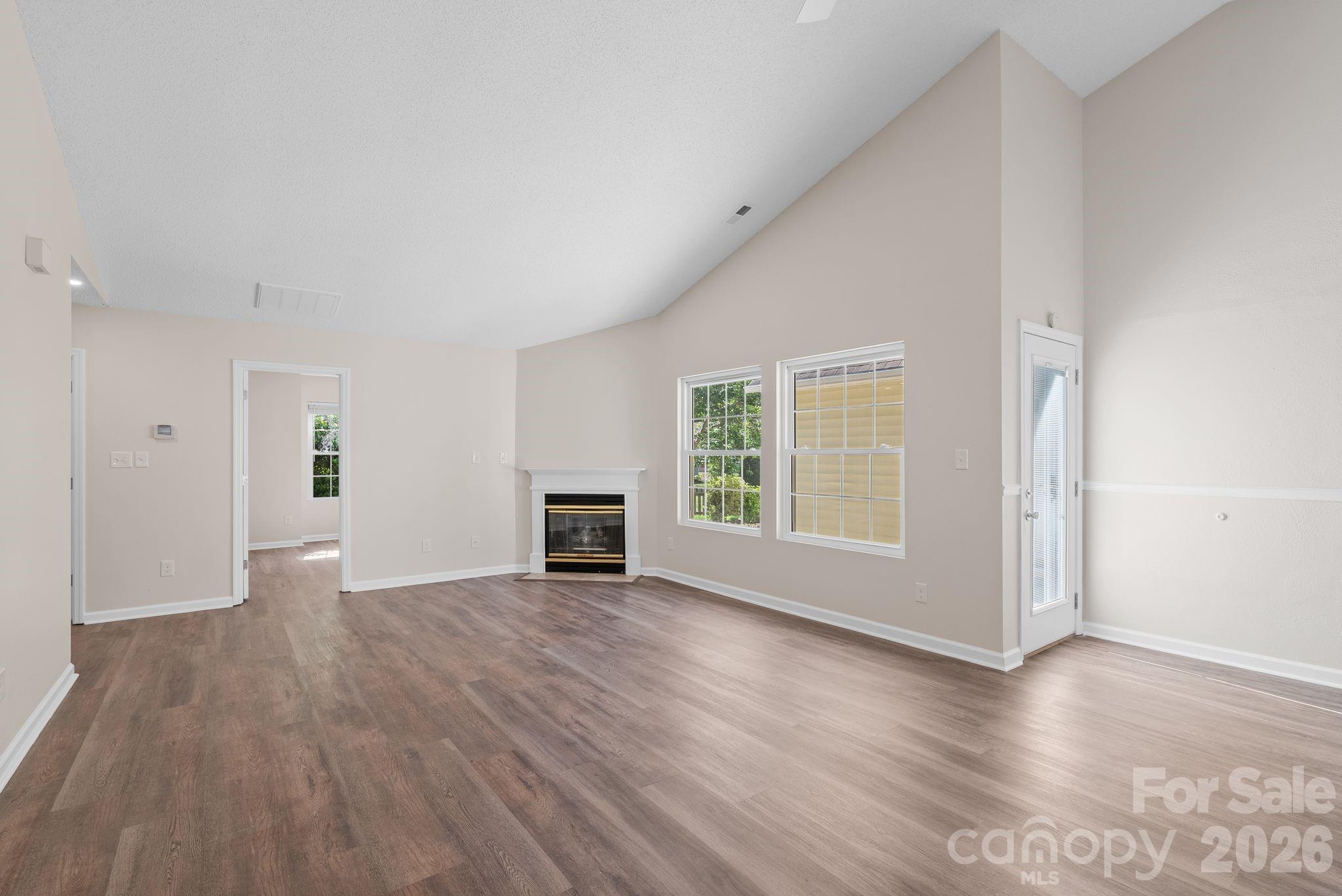 2 Gatehouse Court — Asheville