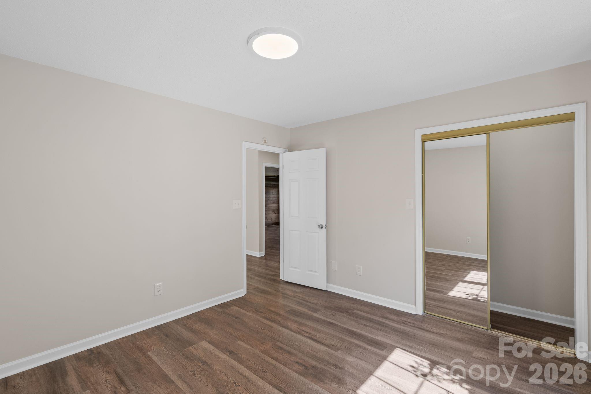 2 Gatehouse Court — Asheville