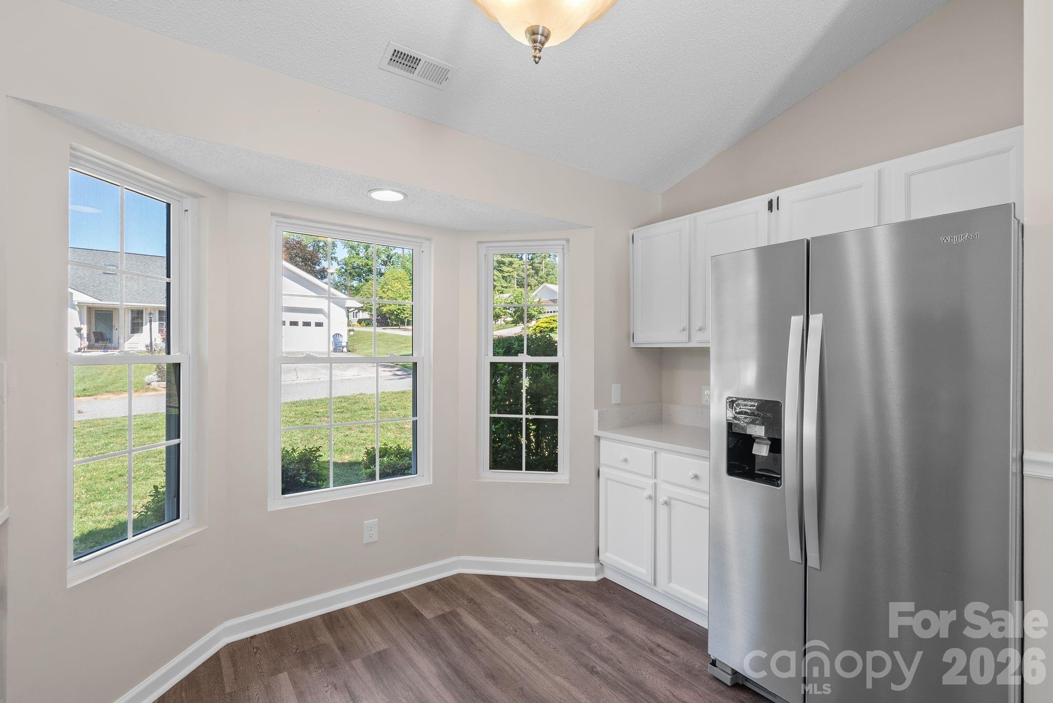 2 Gatehouse Court — Asheville
