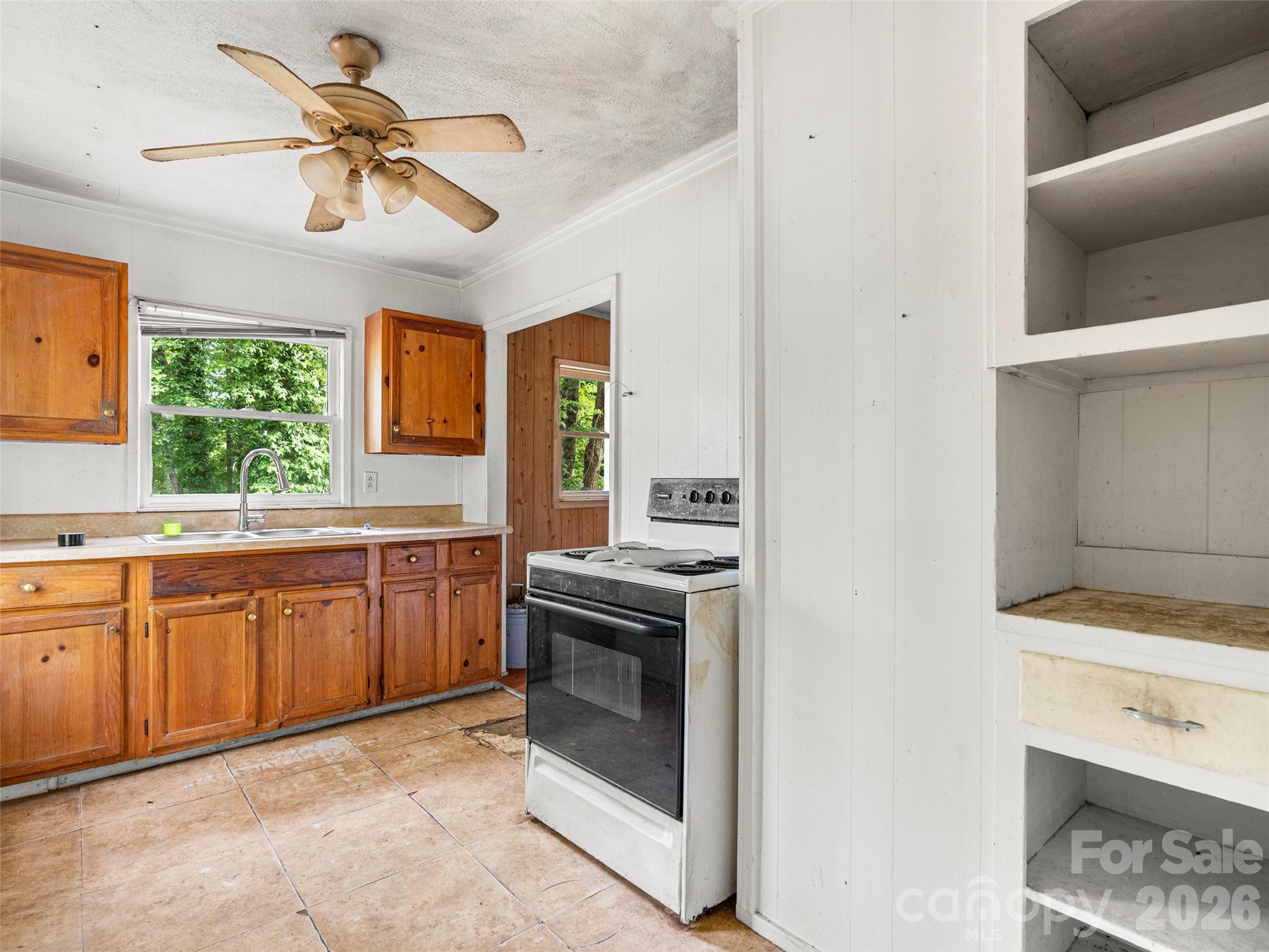 1669 Fisher Creek Road — Sylva
