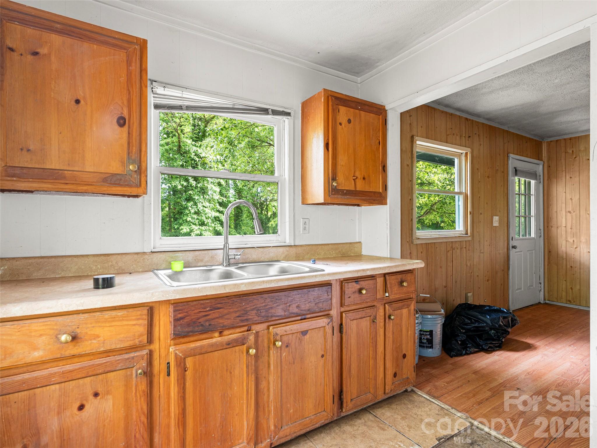 1669 Fisher Creek Road — Sylva