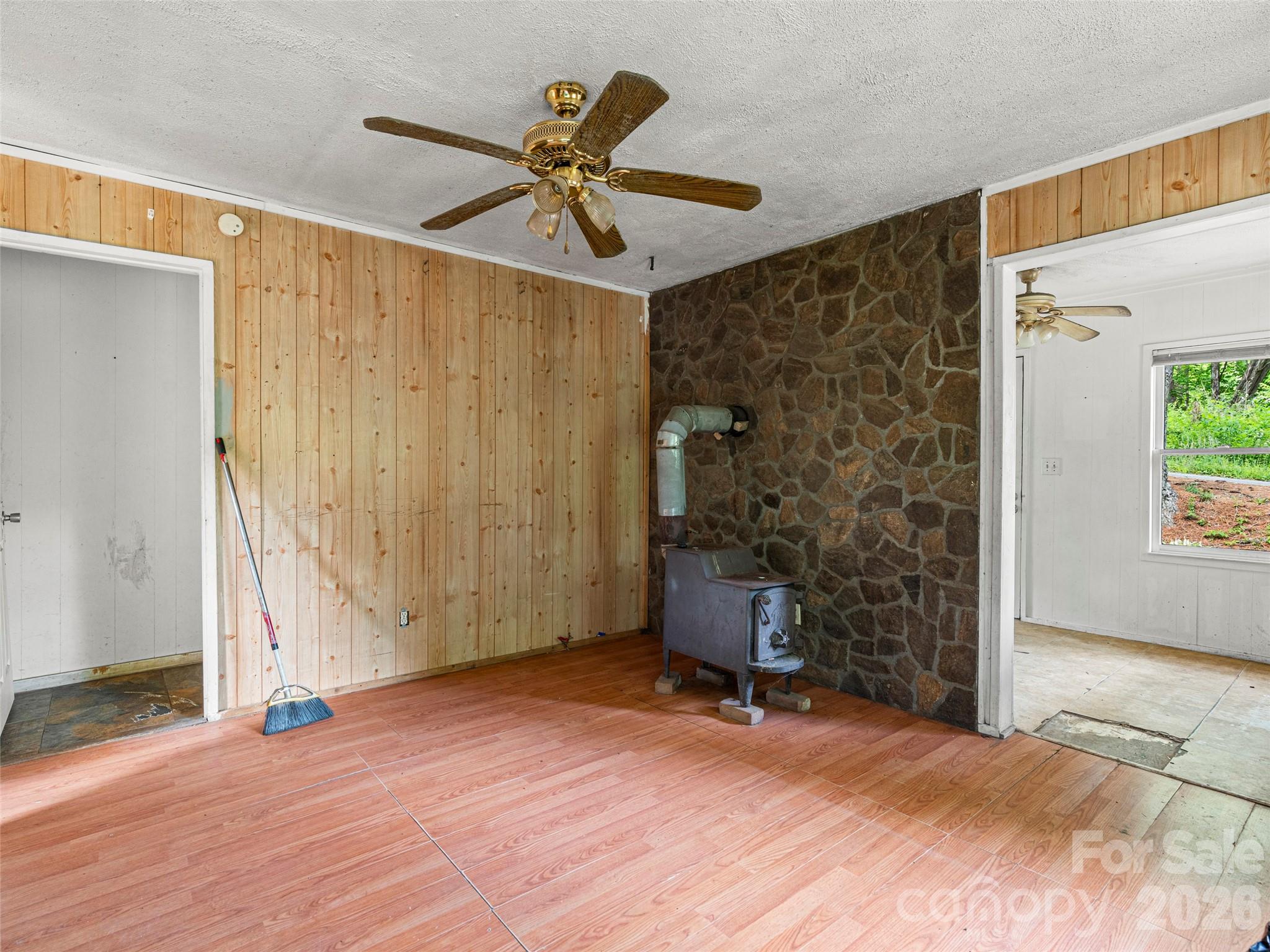 1669 Fisher Creek Road — Sylva