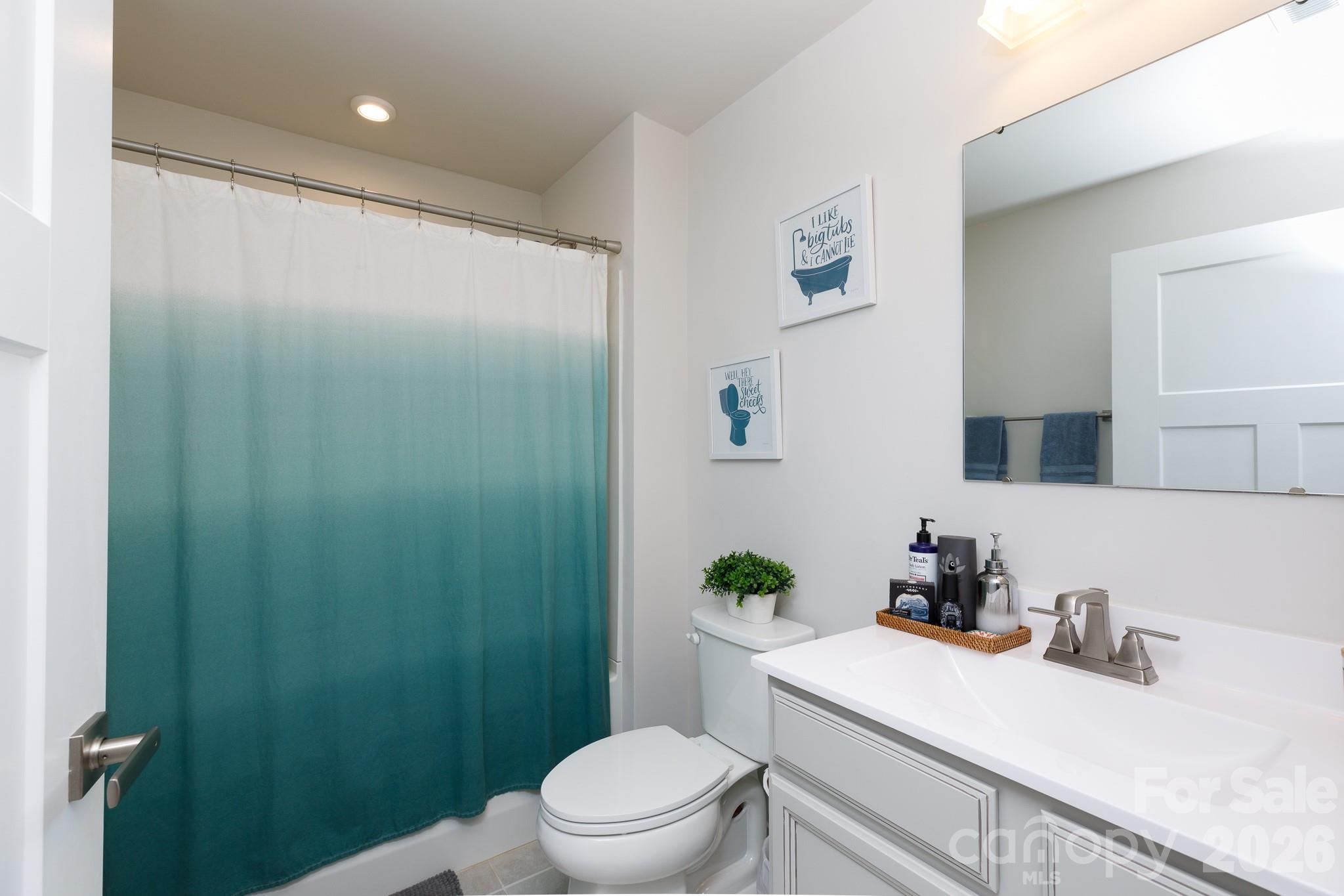 329 Damask Drive — Lancaster