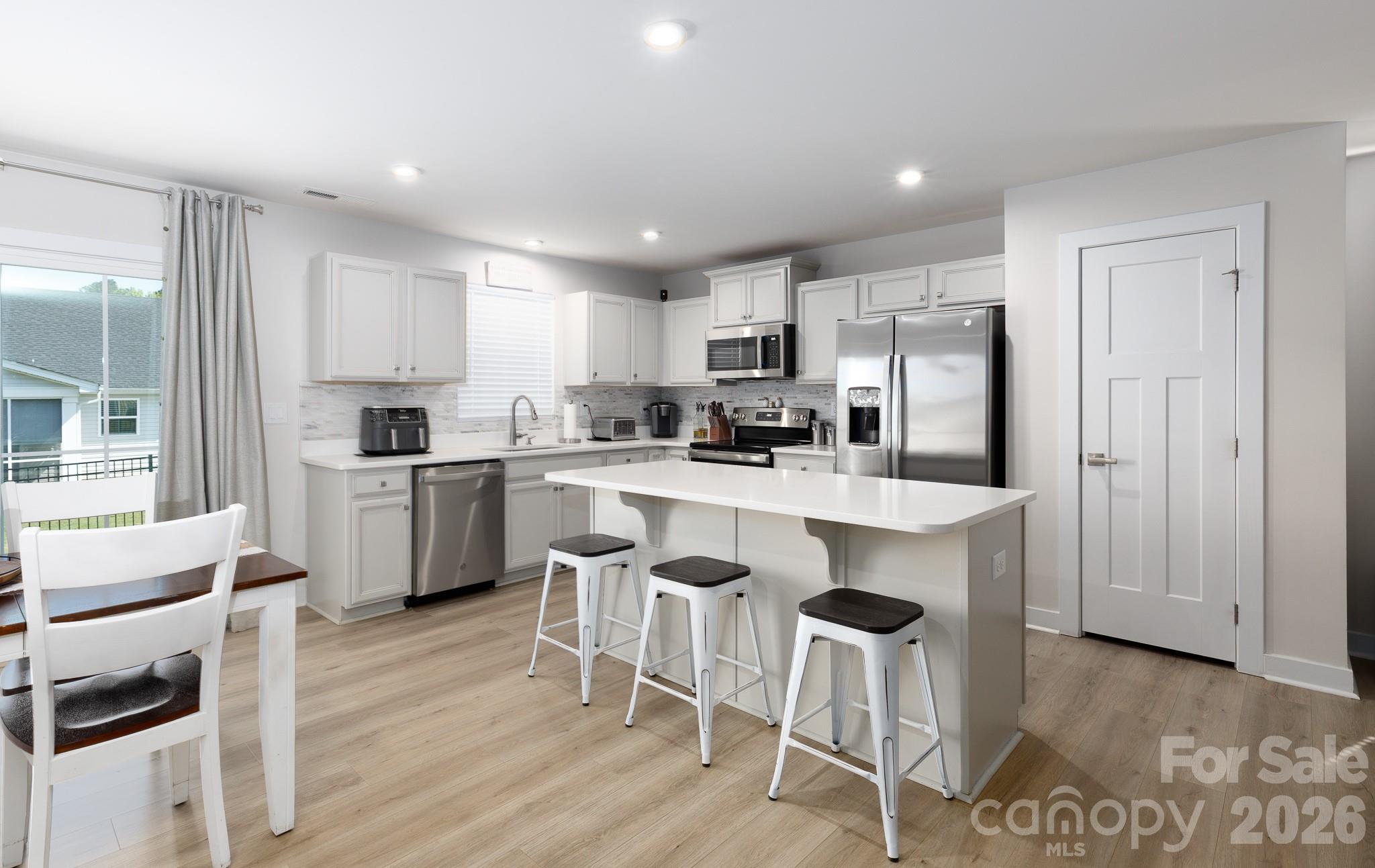 329 Damask Drive — Lancaster