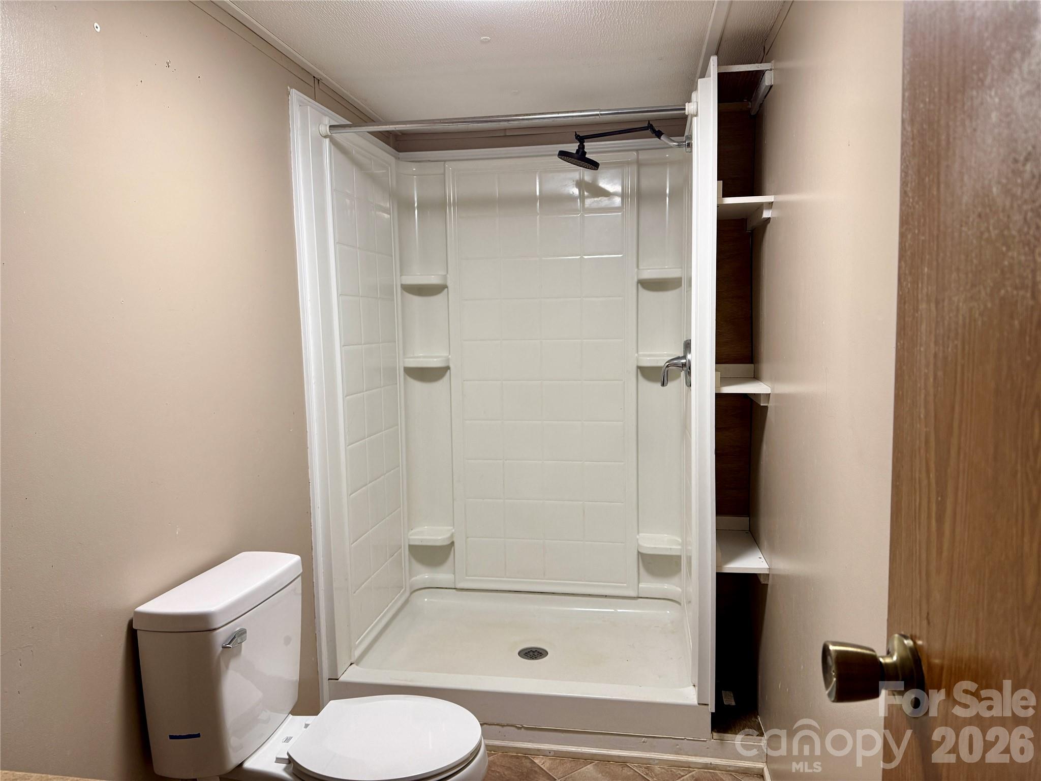 6503 Highway 97 Road — Hickory Grove