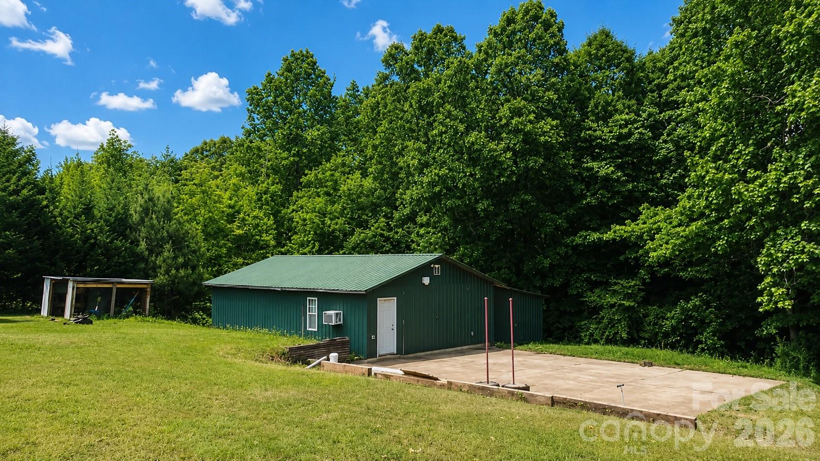 6503 Highway 97 Road — Hickory Grove