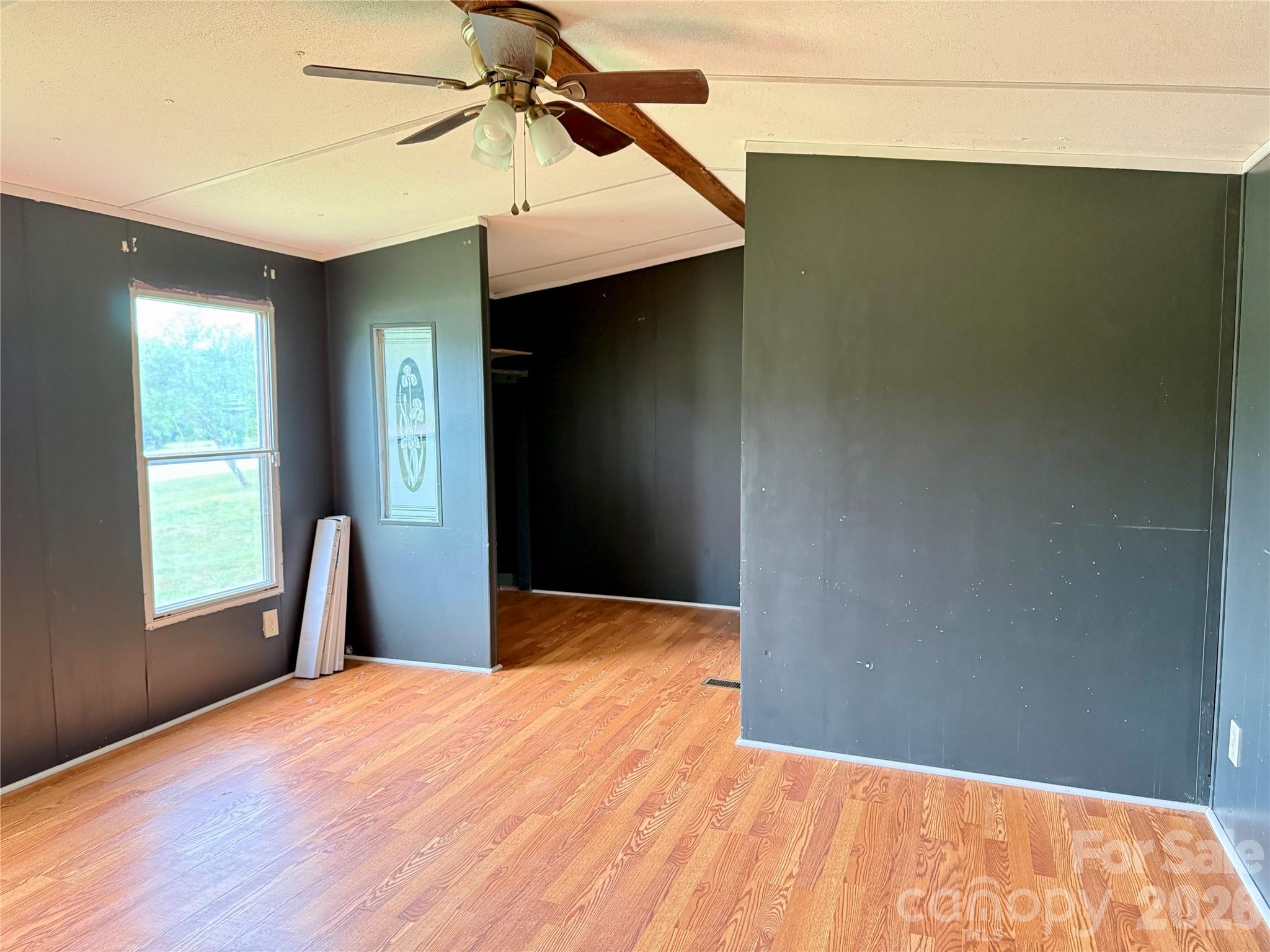 6503 Highway 97 Road — Hickory Grove
