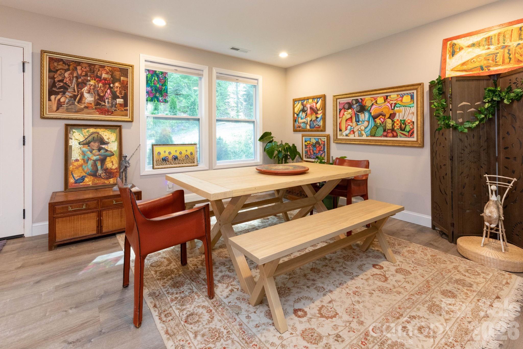 30 Edmond Woods Place — Fairview