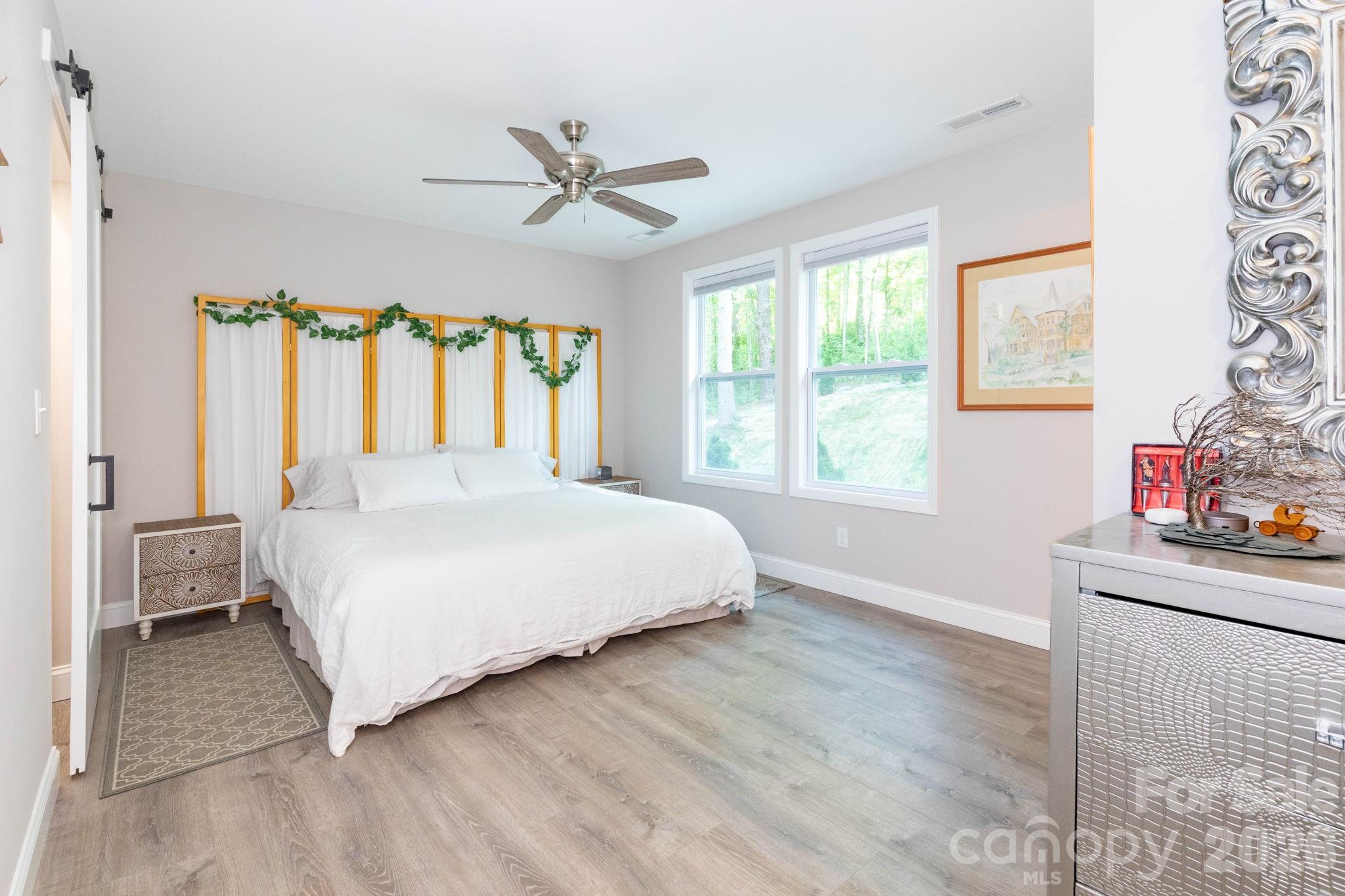 30 Edmond Woods Place — Fairview
