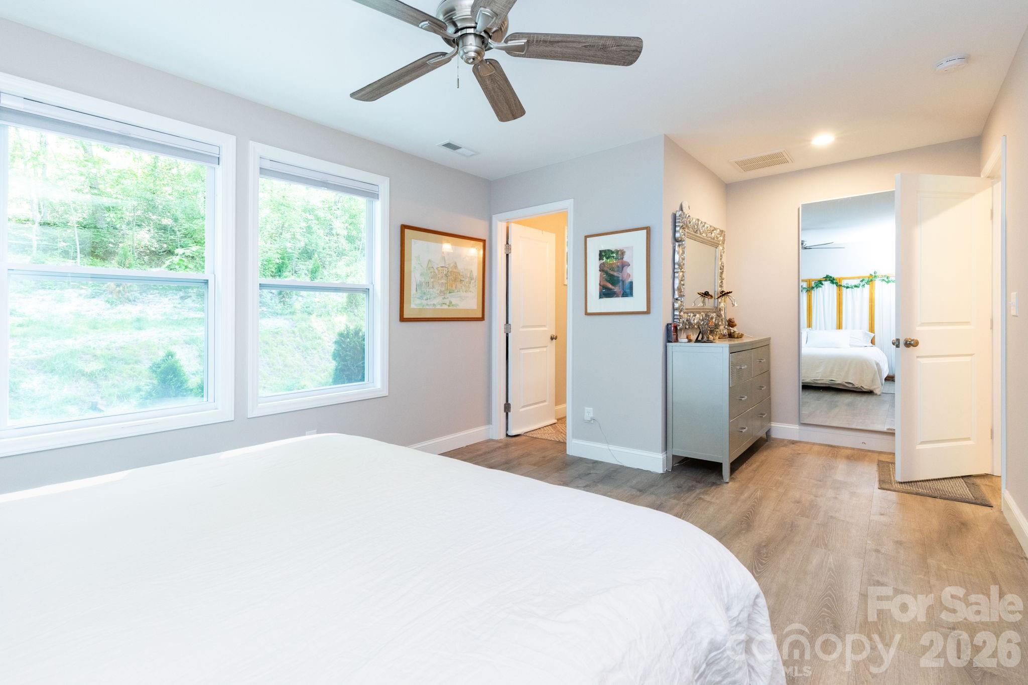 30 Edmond Woods Place — Fairview