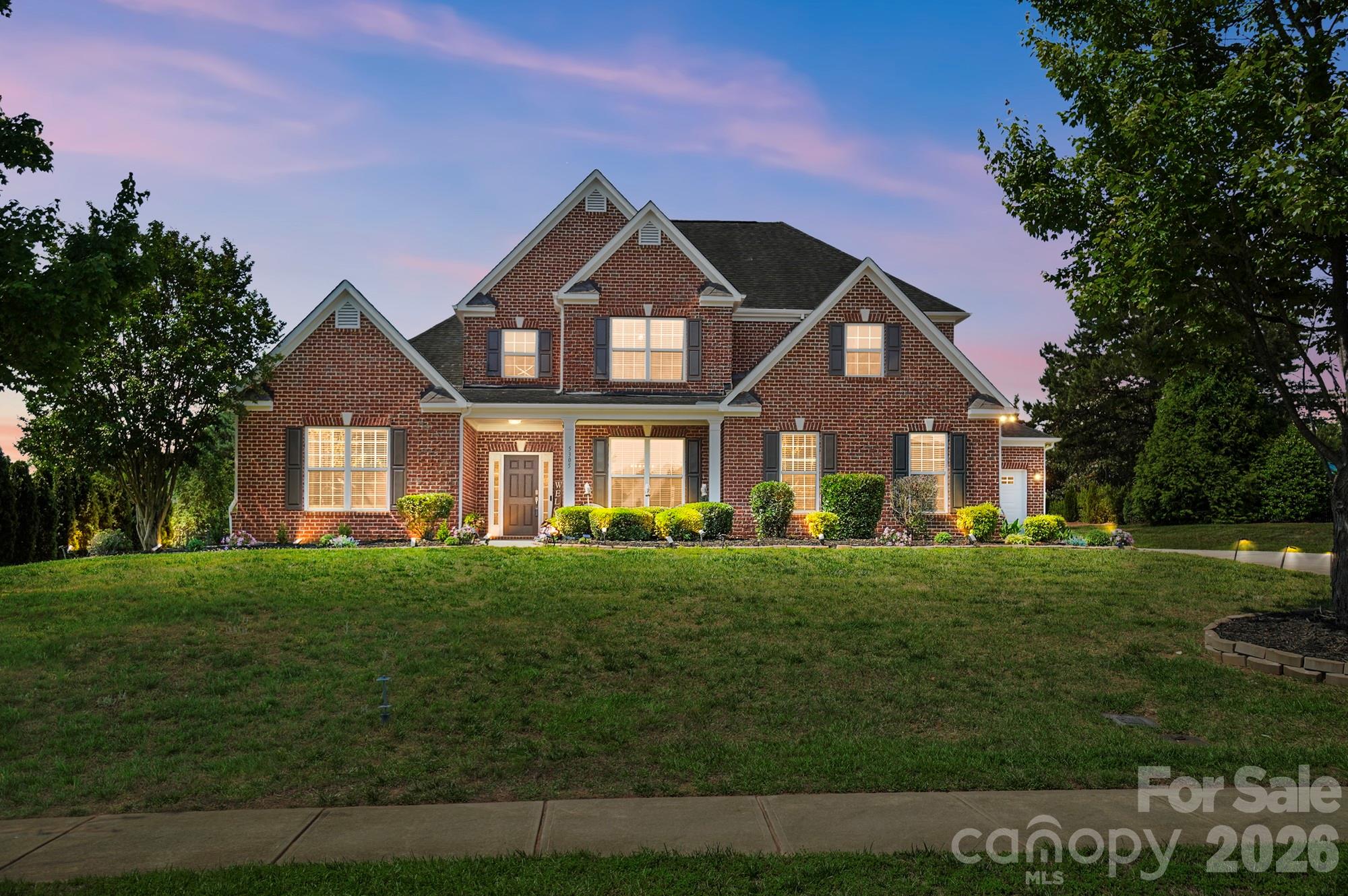 5305 Radcliffe Drive — Waxhaw