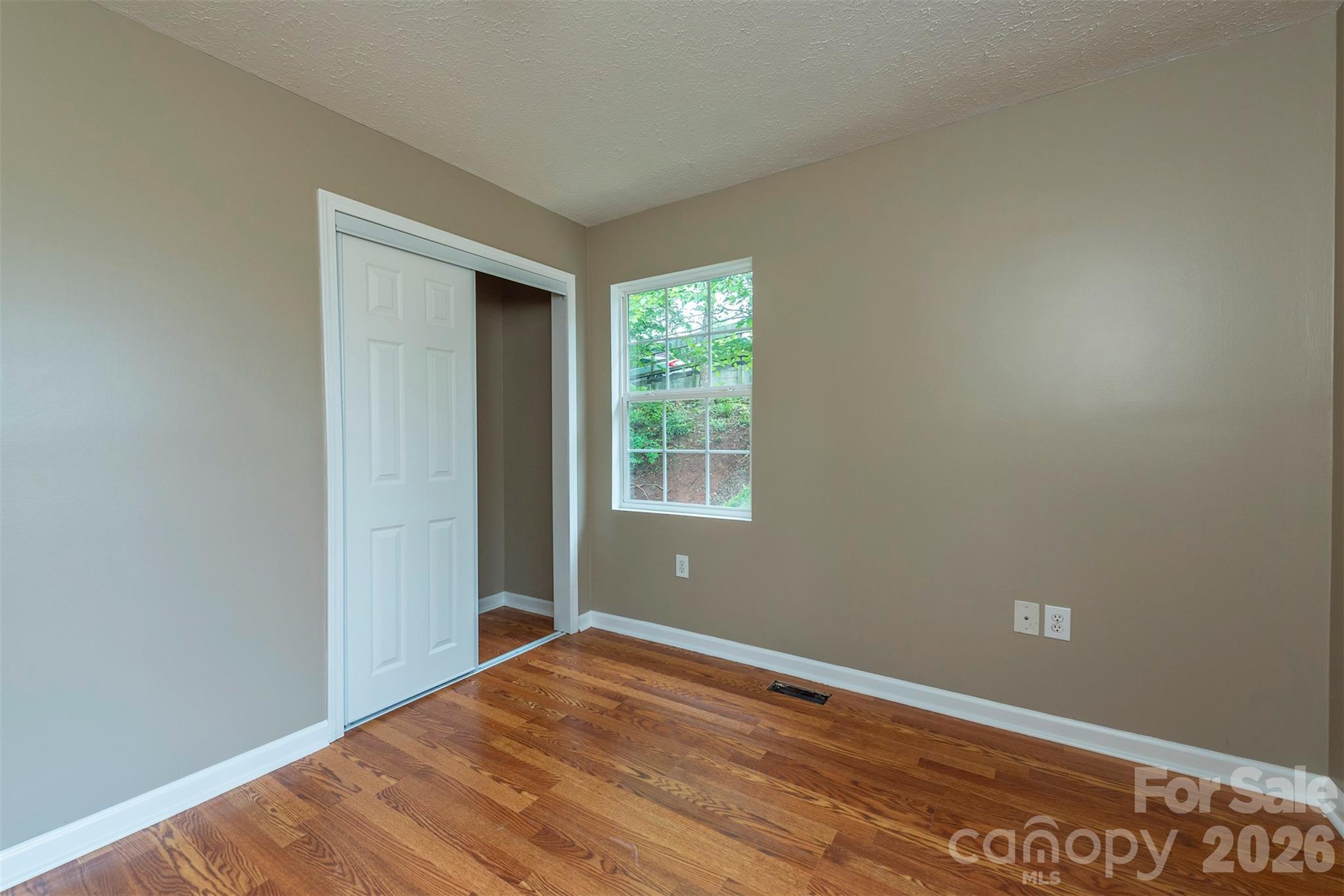 104 Bethel Street — Morganton