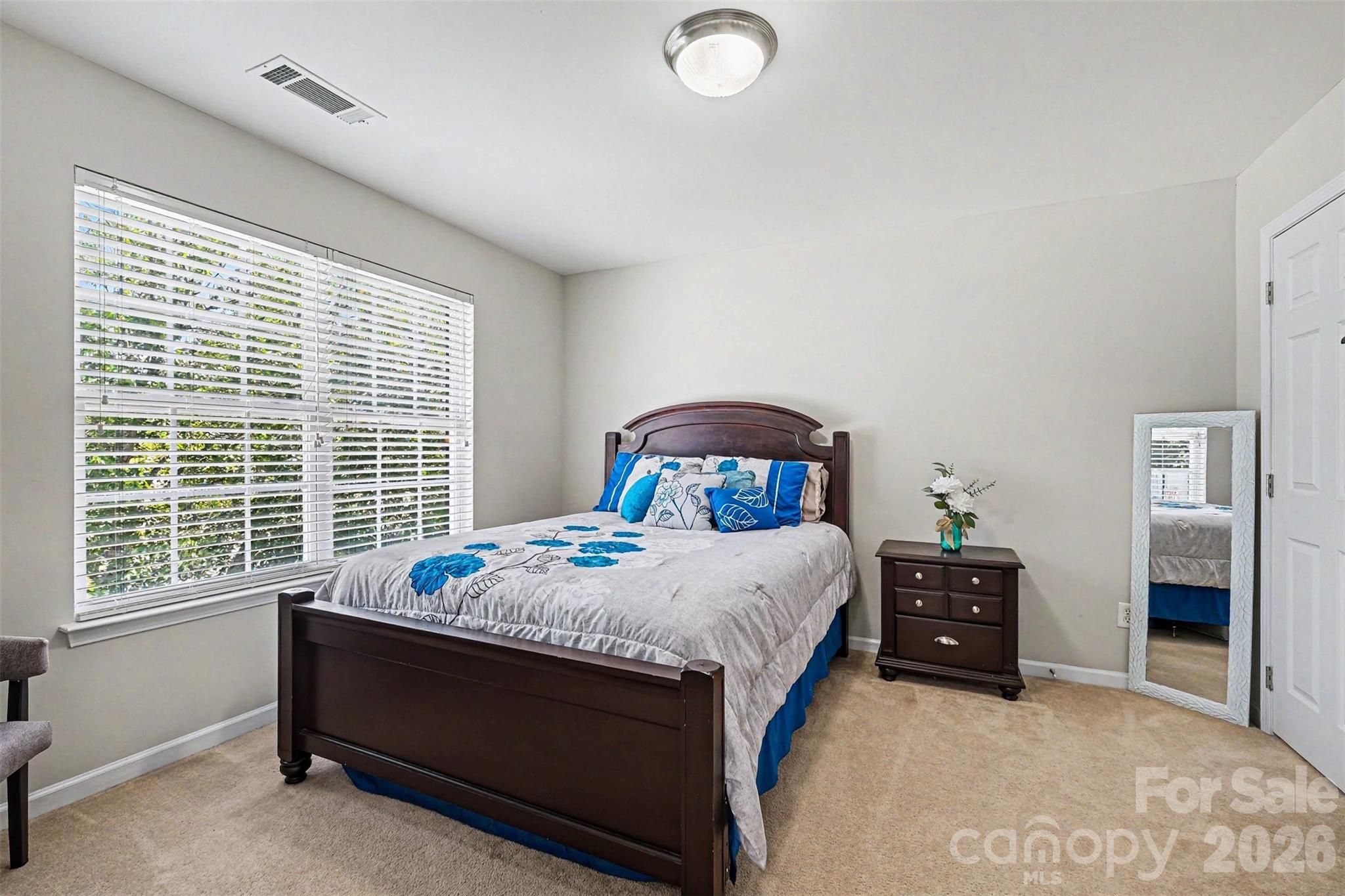 10103 Caldwell Forest Drive — Charlotte