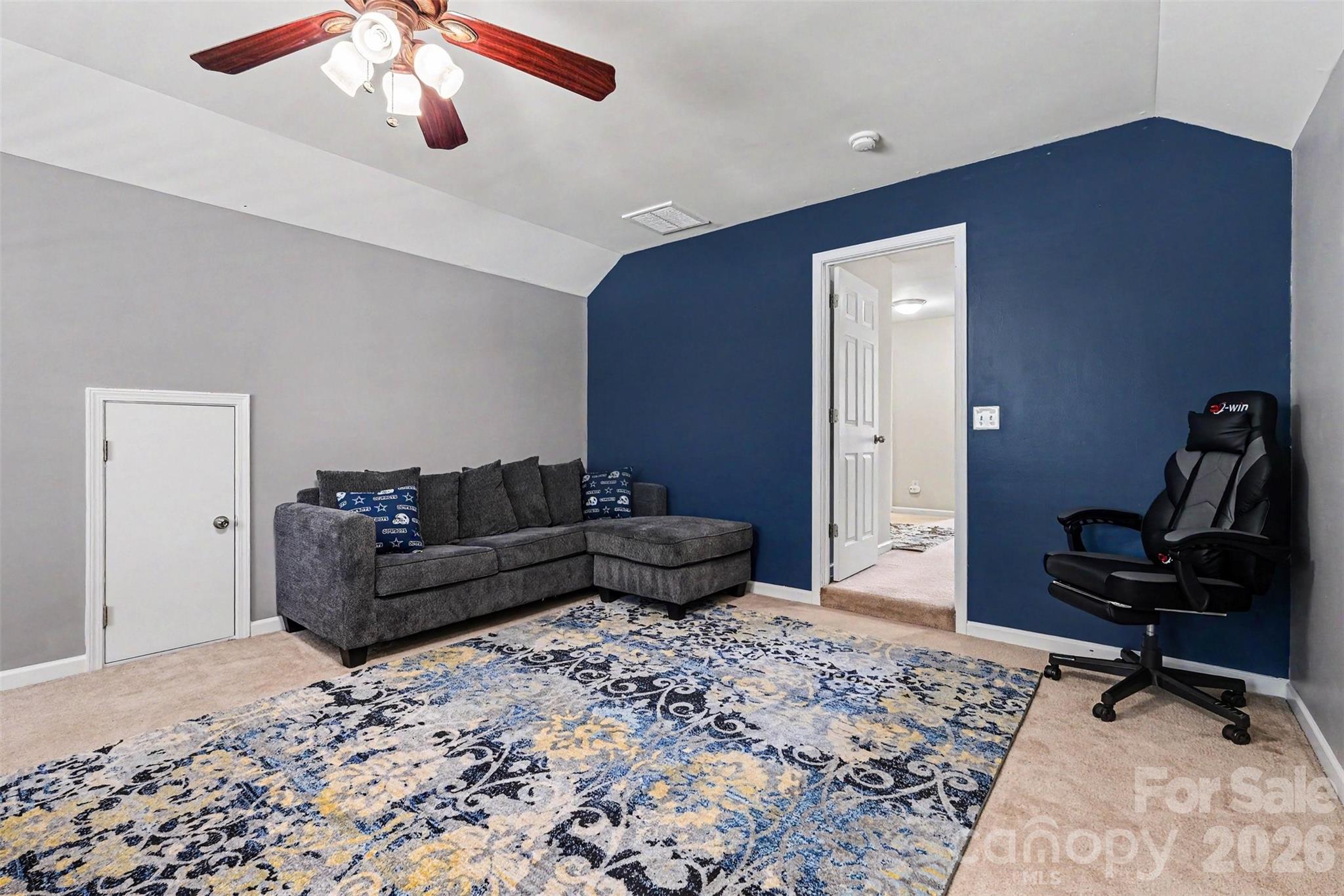 10103 Caldwell Forest Drive — Charlotte