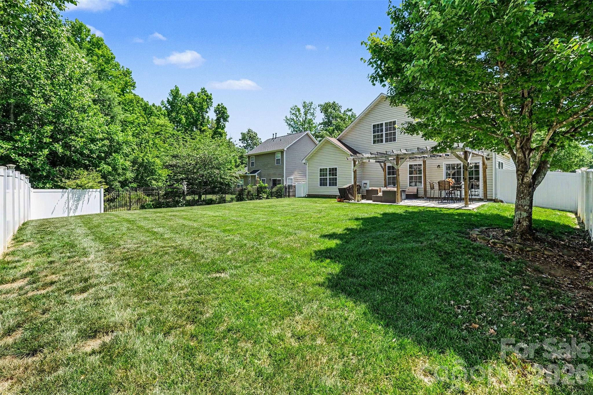 10103 Caldwell Forest Drive — Charlotte