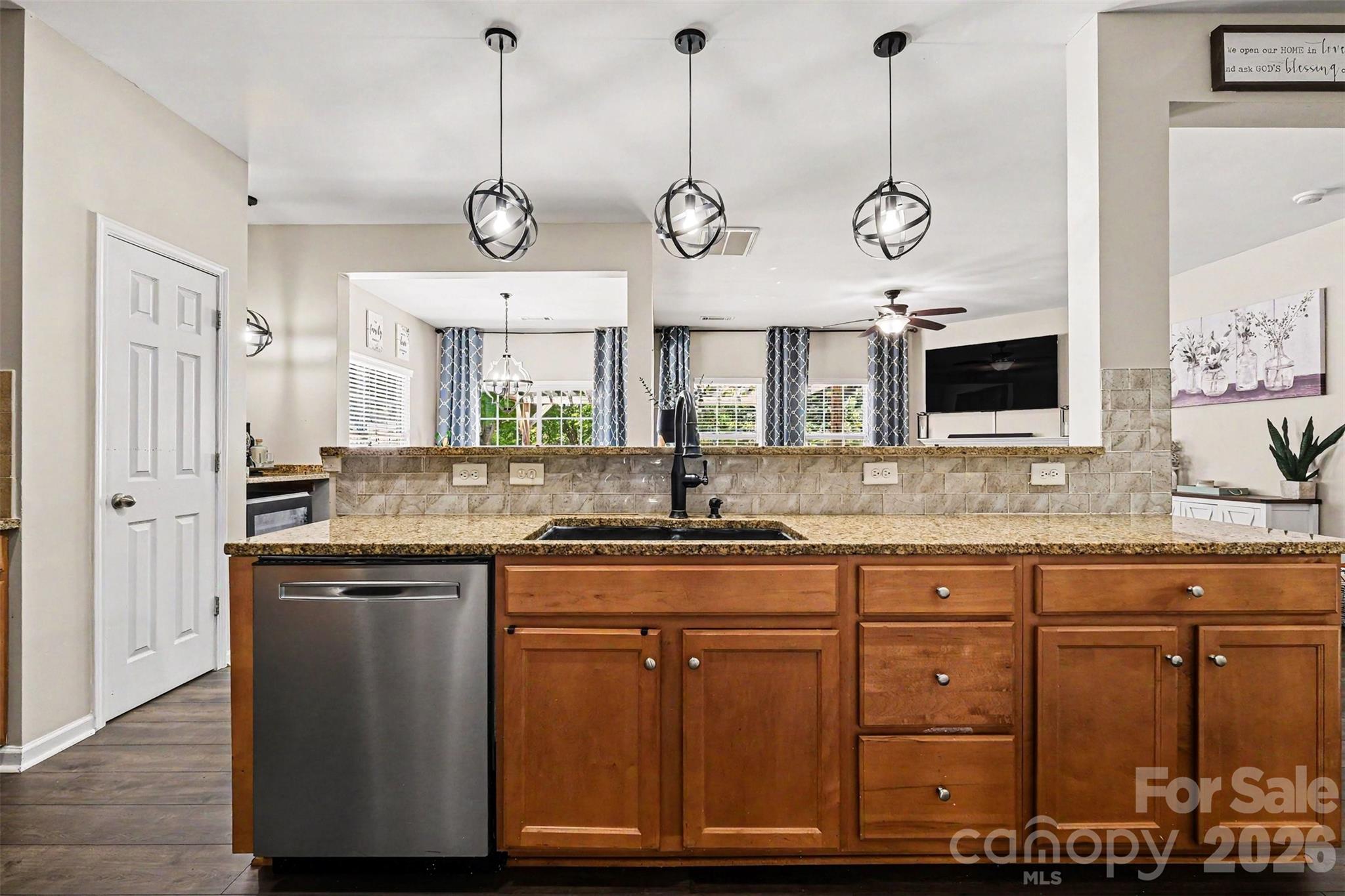 10103 Caldwell Forest Drive — Charlotte