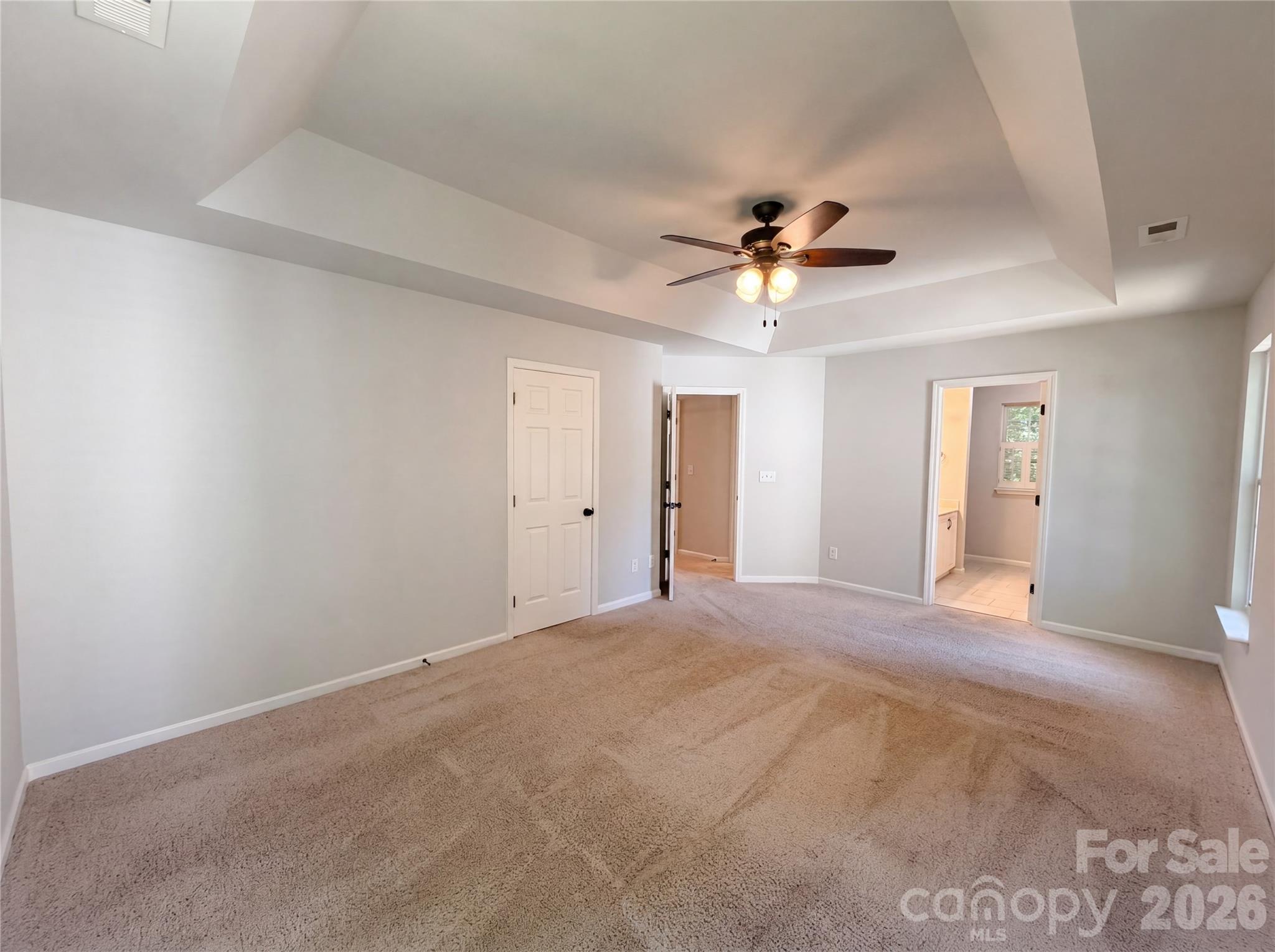2916 Pinewood Hill Drive — Matthews