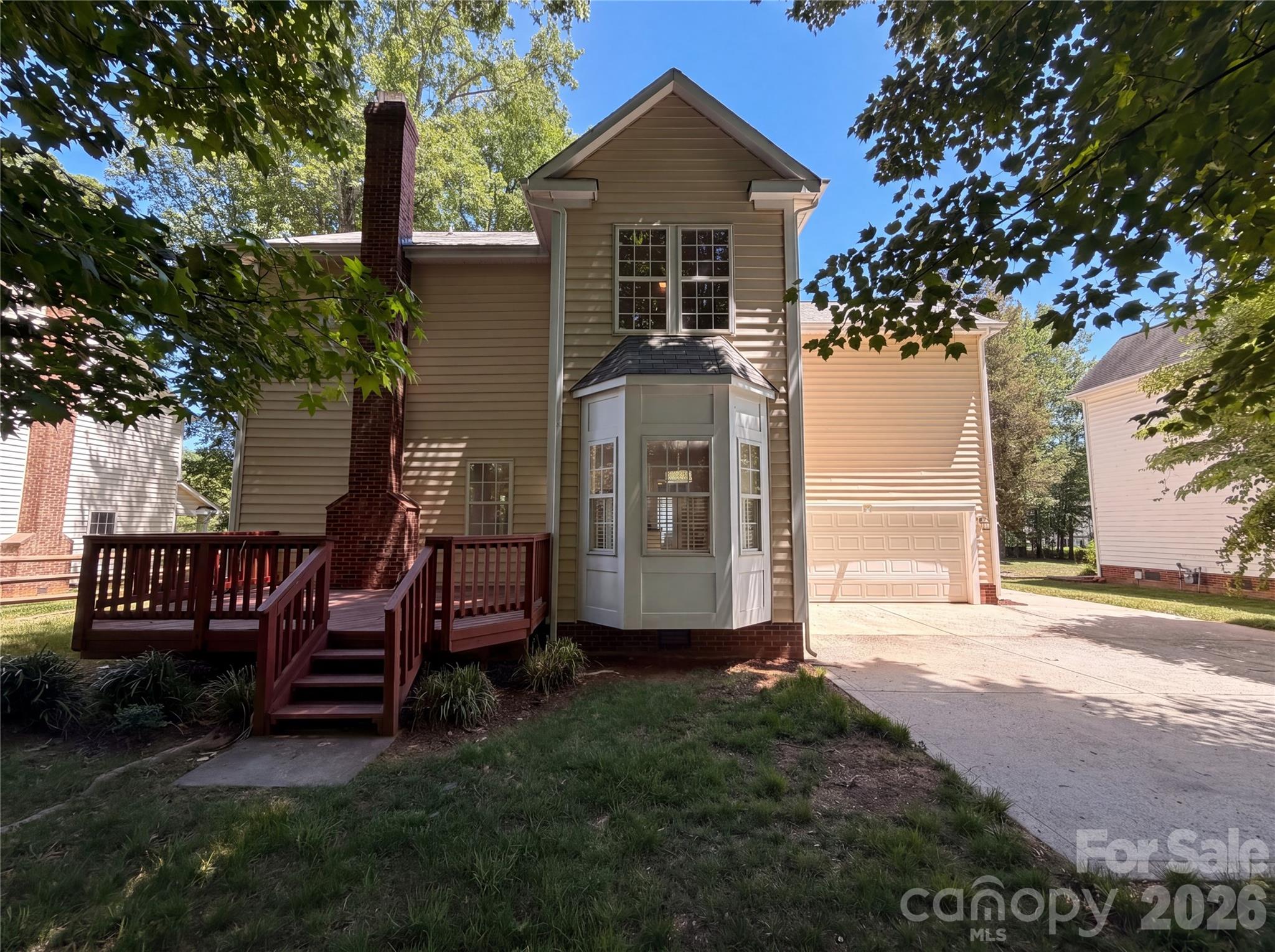 2916 Pinewood Hill Drive — Matthews