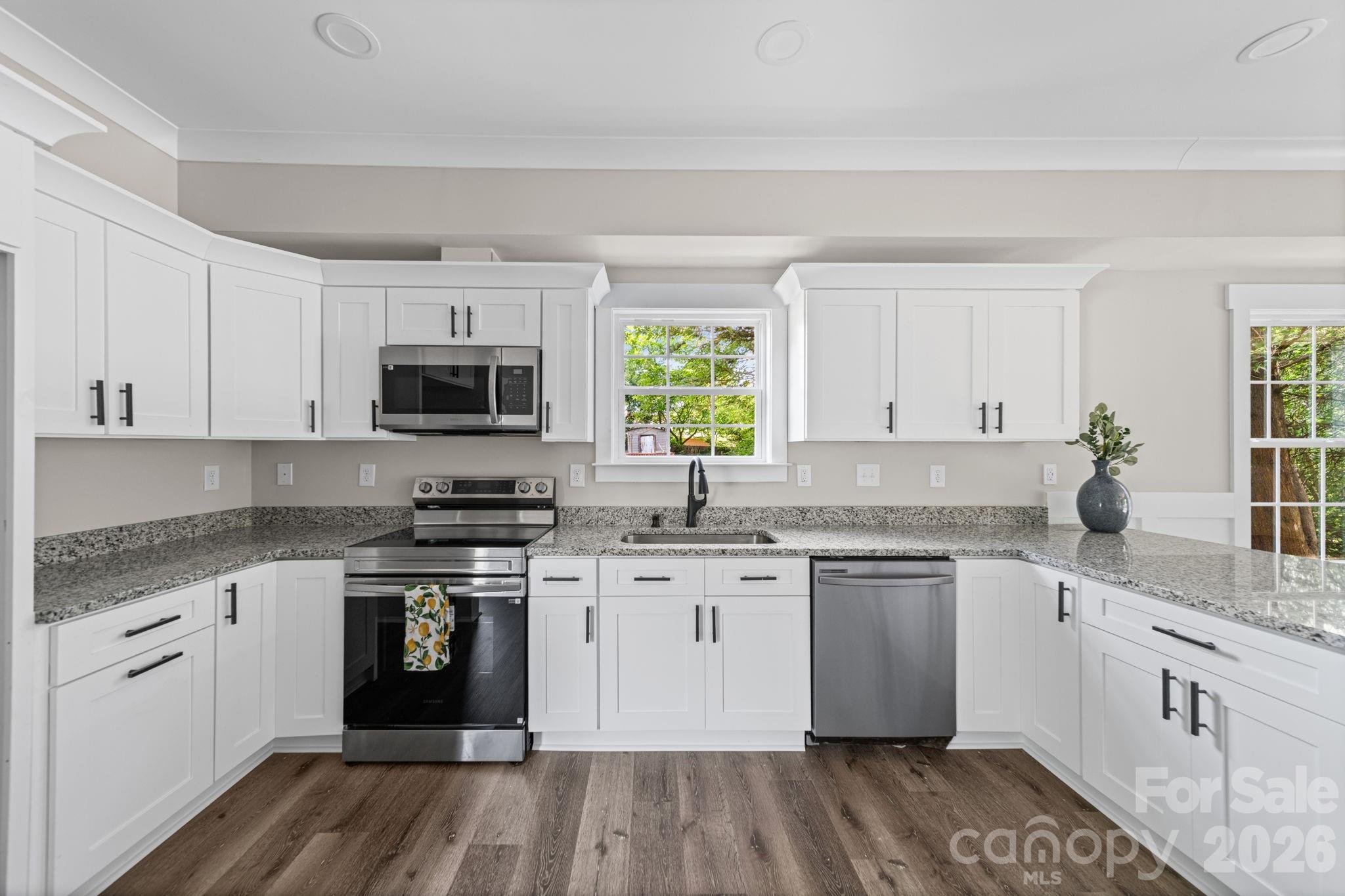 2406 Newland Road — Charlotte