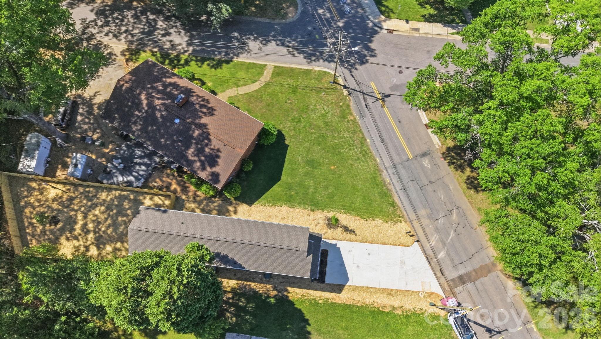 2406 Newland Road — Charlotte